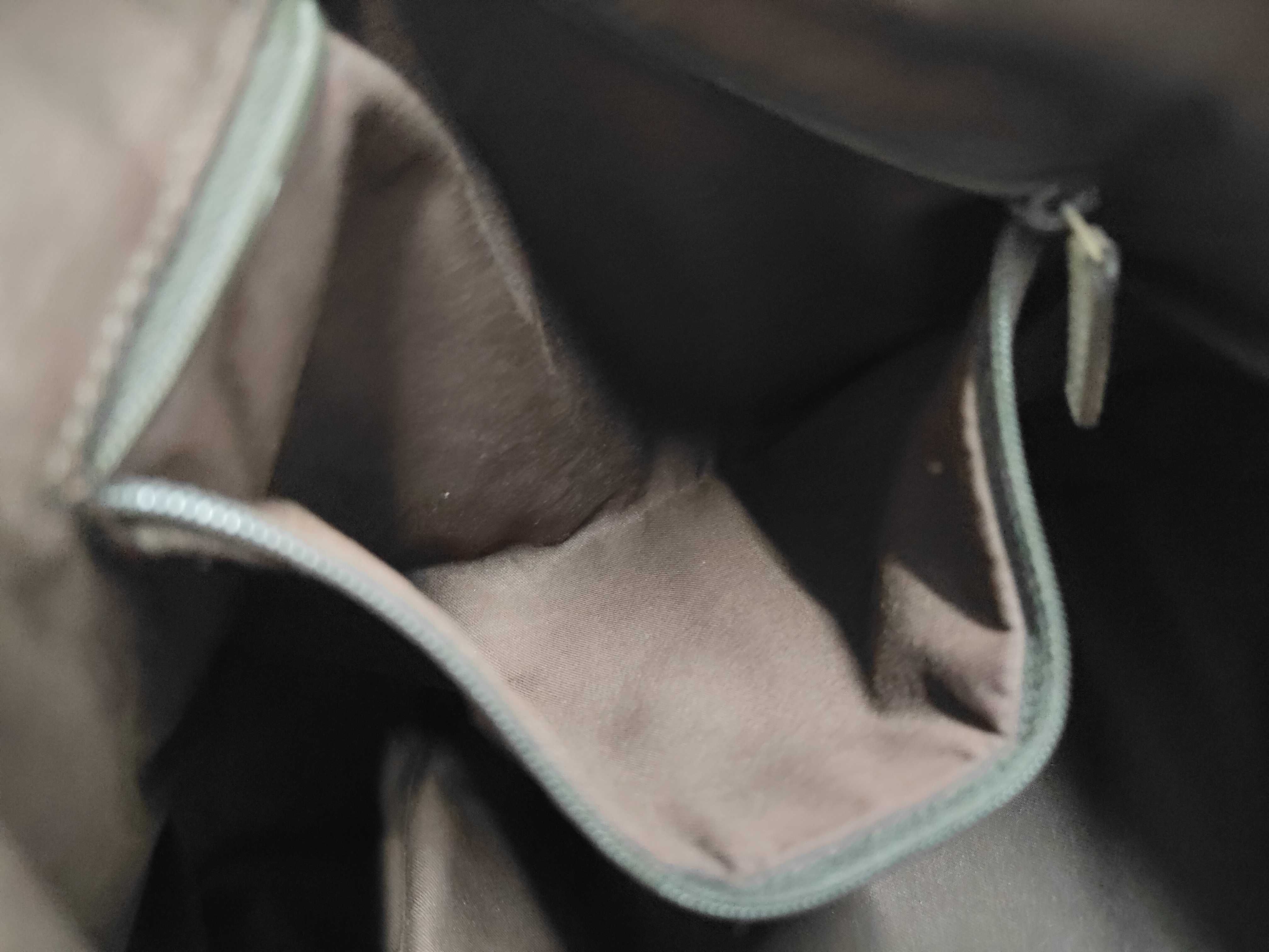 GG Canvas Shoulder Bag, Abbey White — view 10