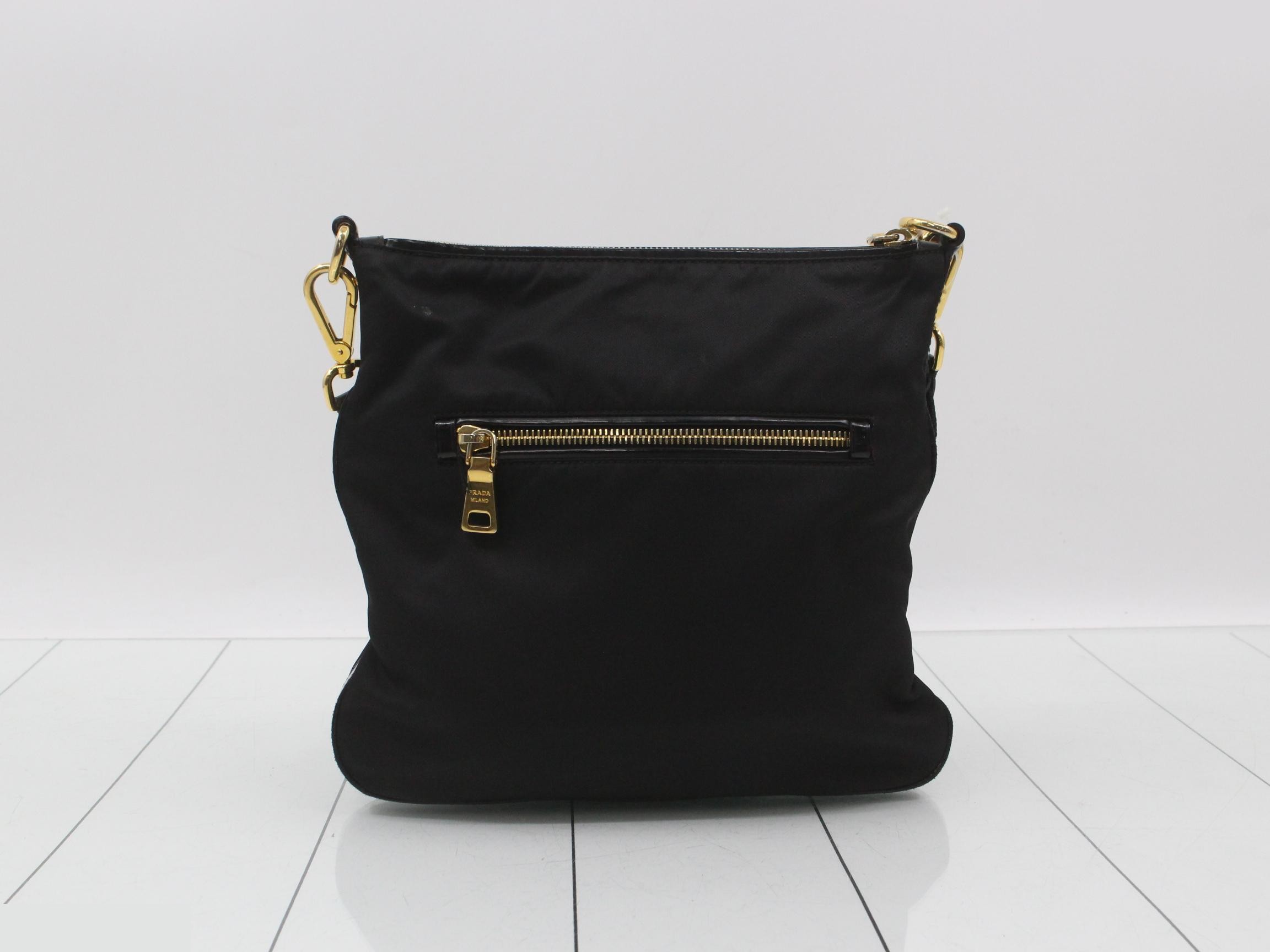 Triangle logo shoulder bag, nylon x leather — view 2