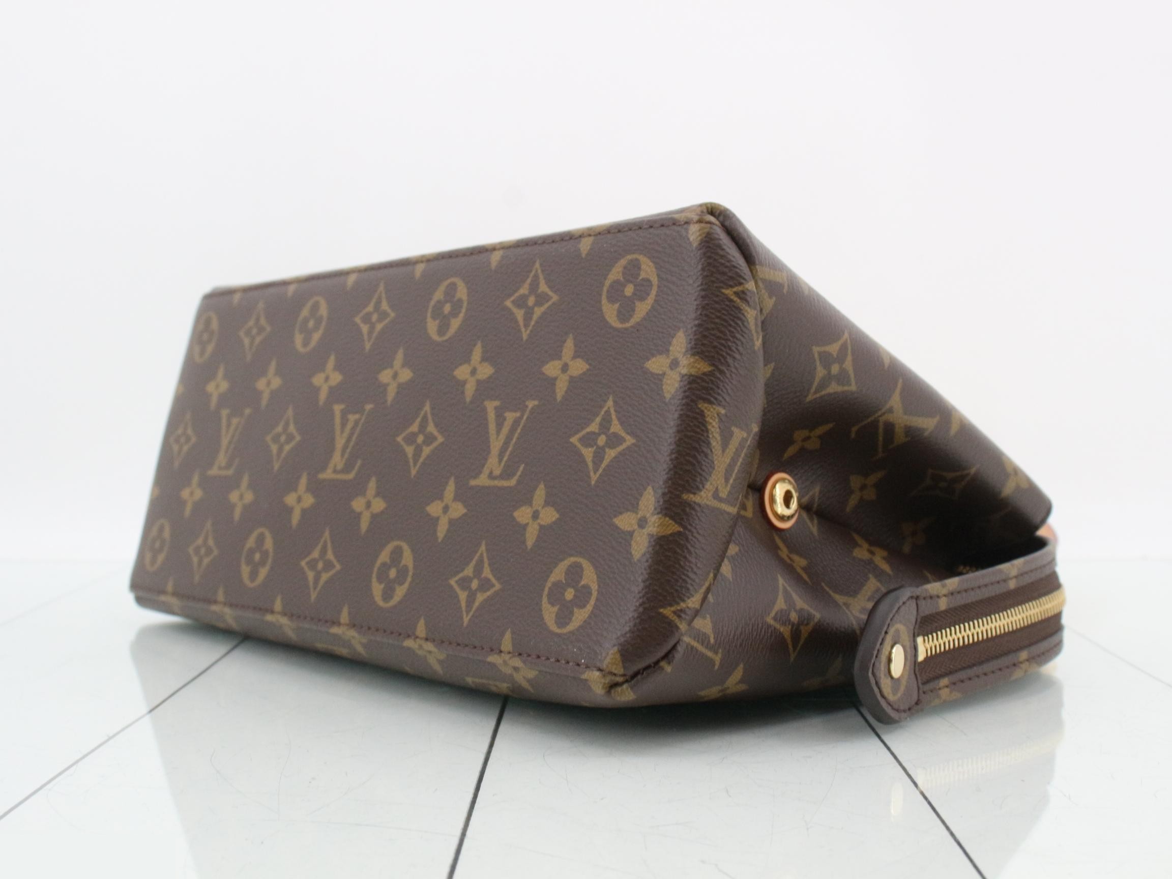 Monogram Petit Palais PM 2-Way Shoulder/Handbag — view 6