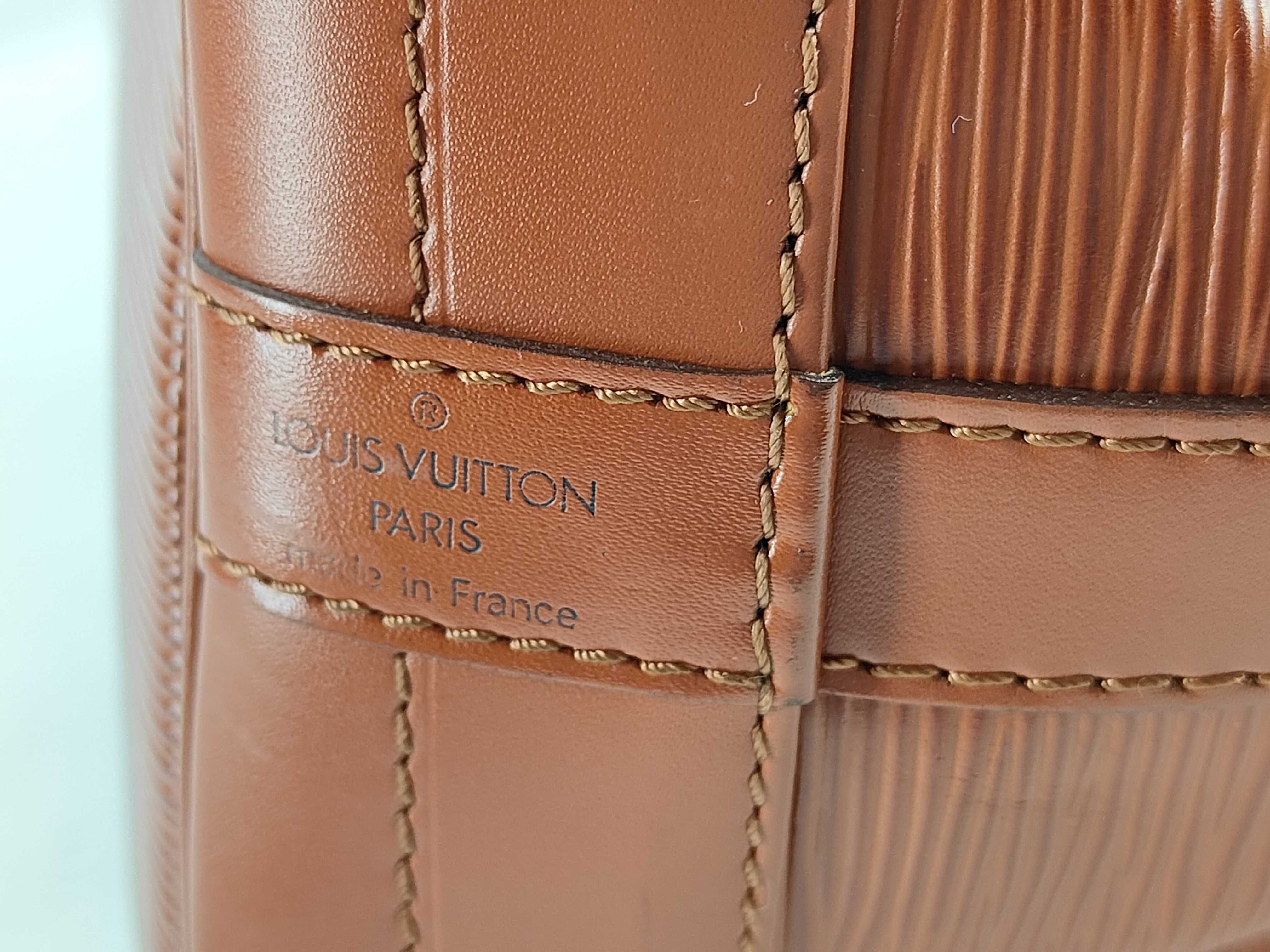 Epi Noe Shoulder Bag — view 11