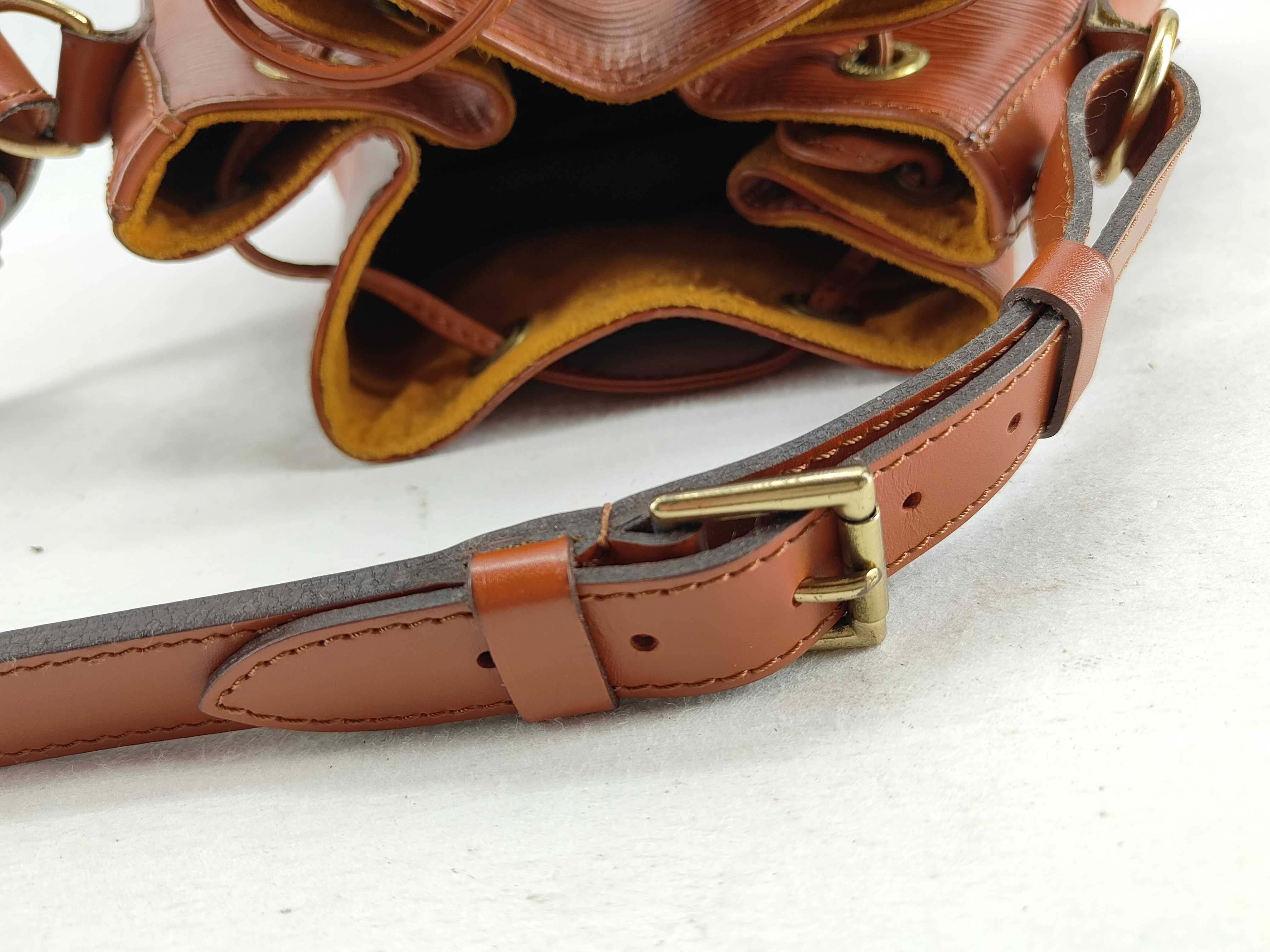 Epi Noe Shoulder Bag — view 4