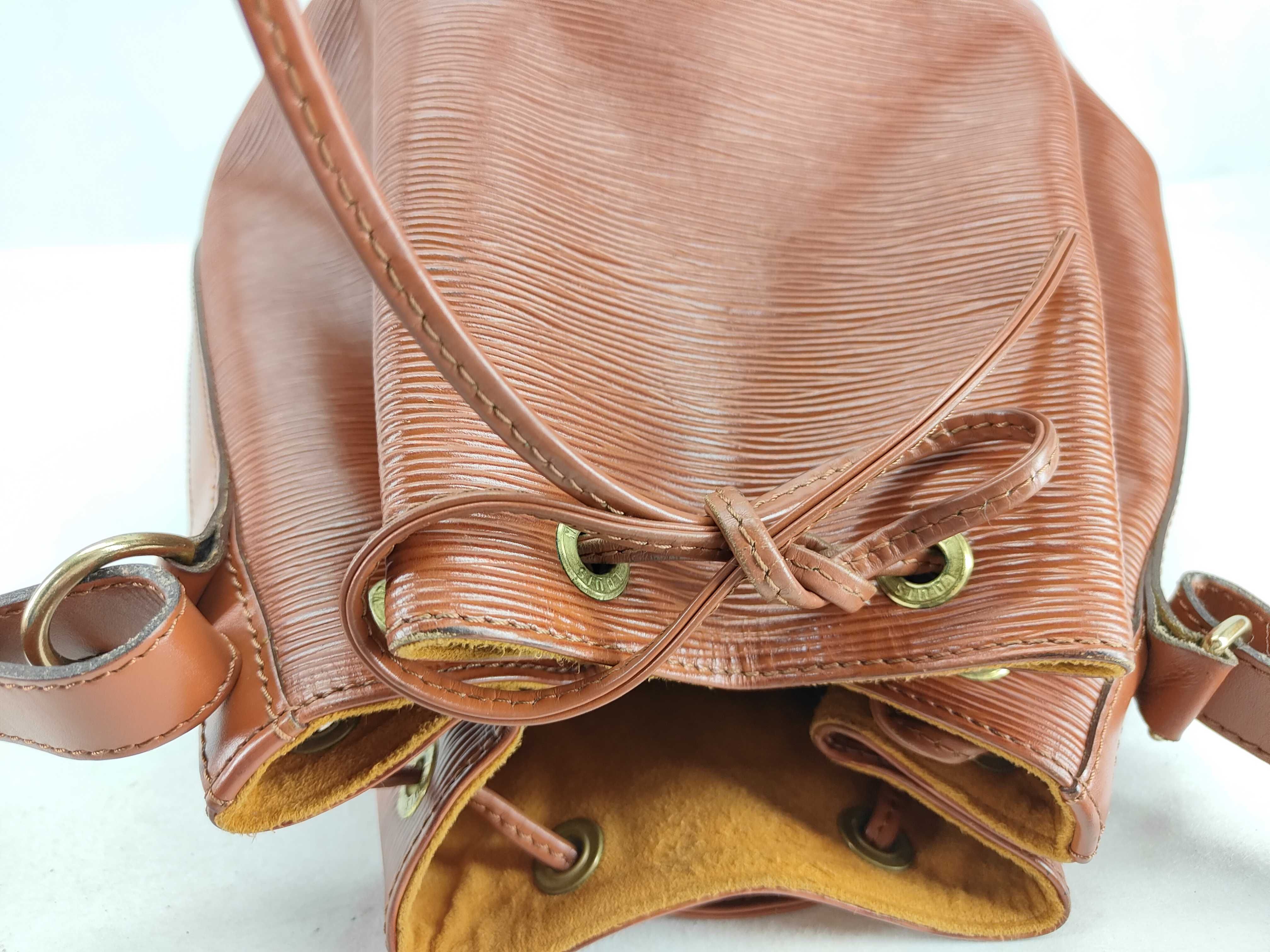 Epi Noe Shoulder Bag — view 7
