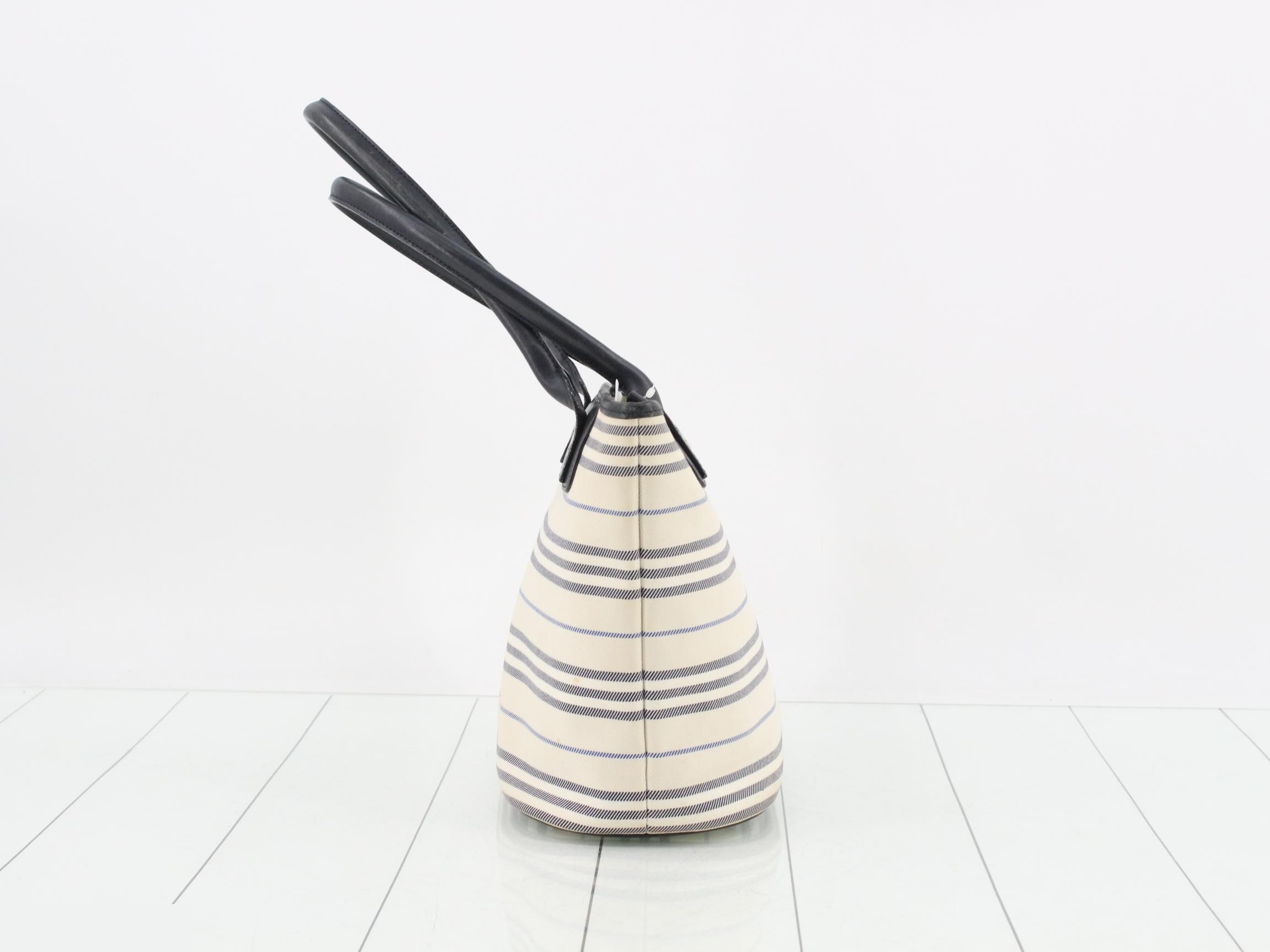 Shoulder bag — view 4