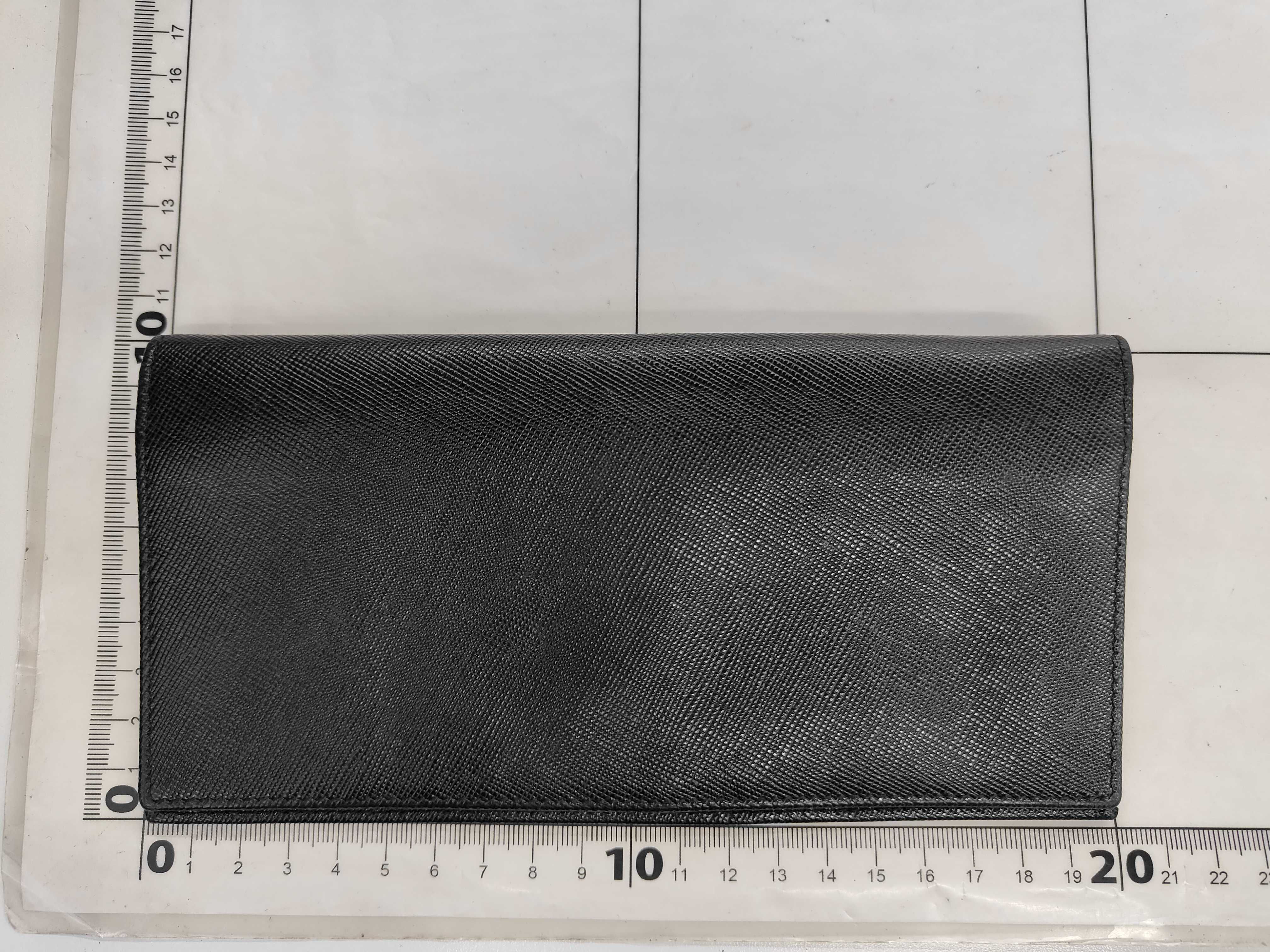 long wallet — view 2