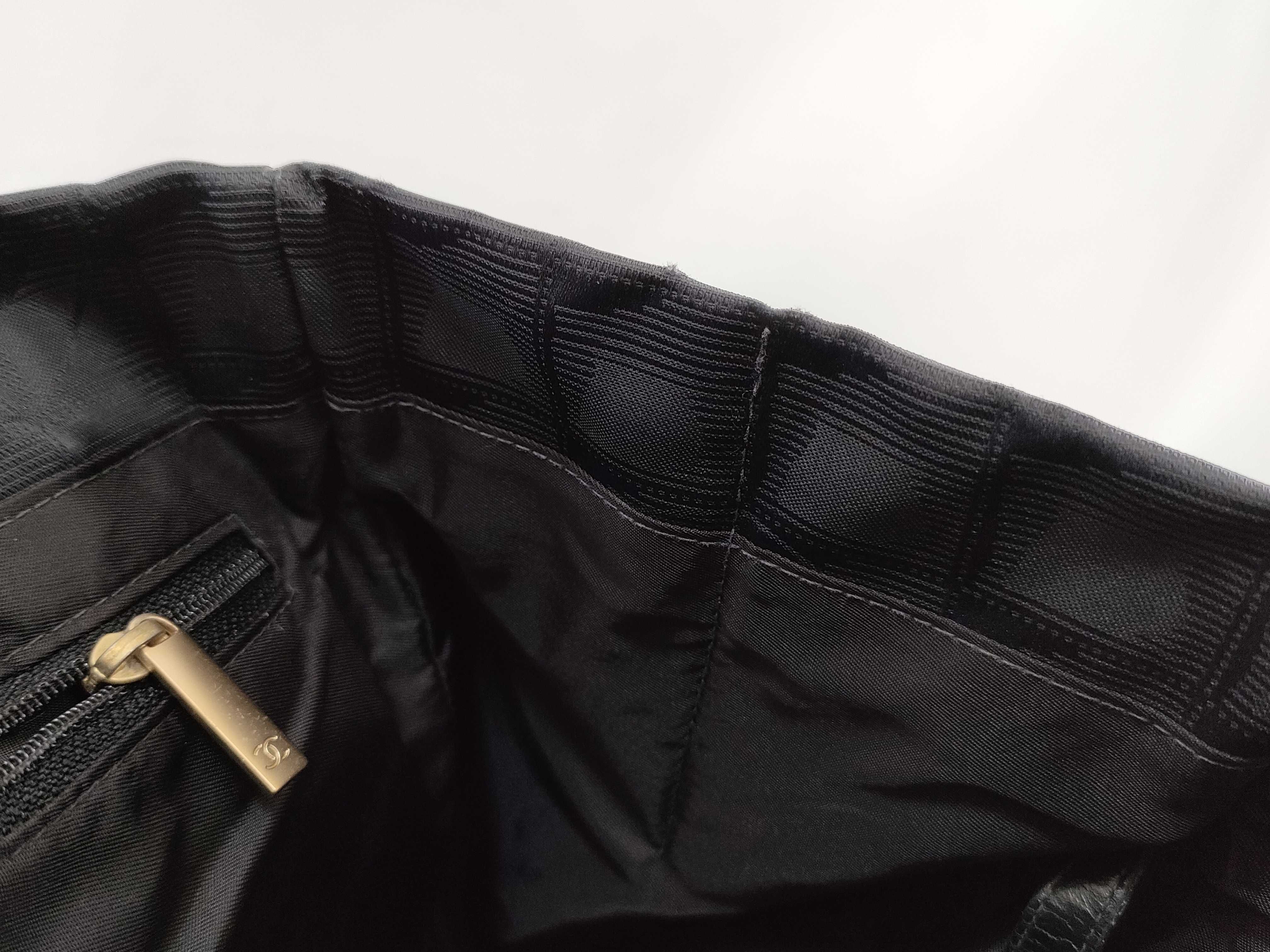 New Travel Line New Travel Series 8 Tote Bag — view 9