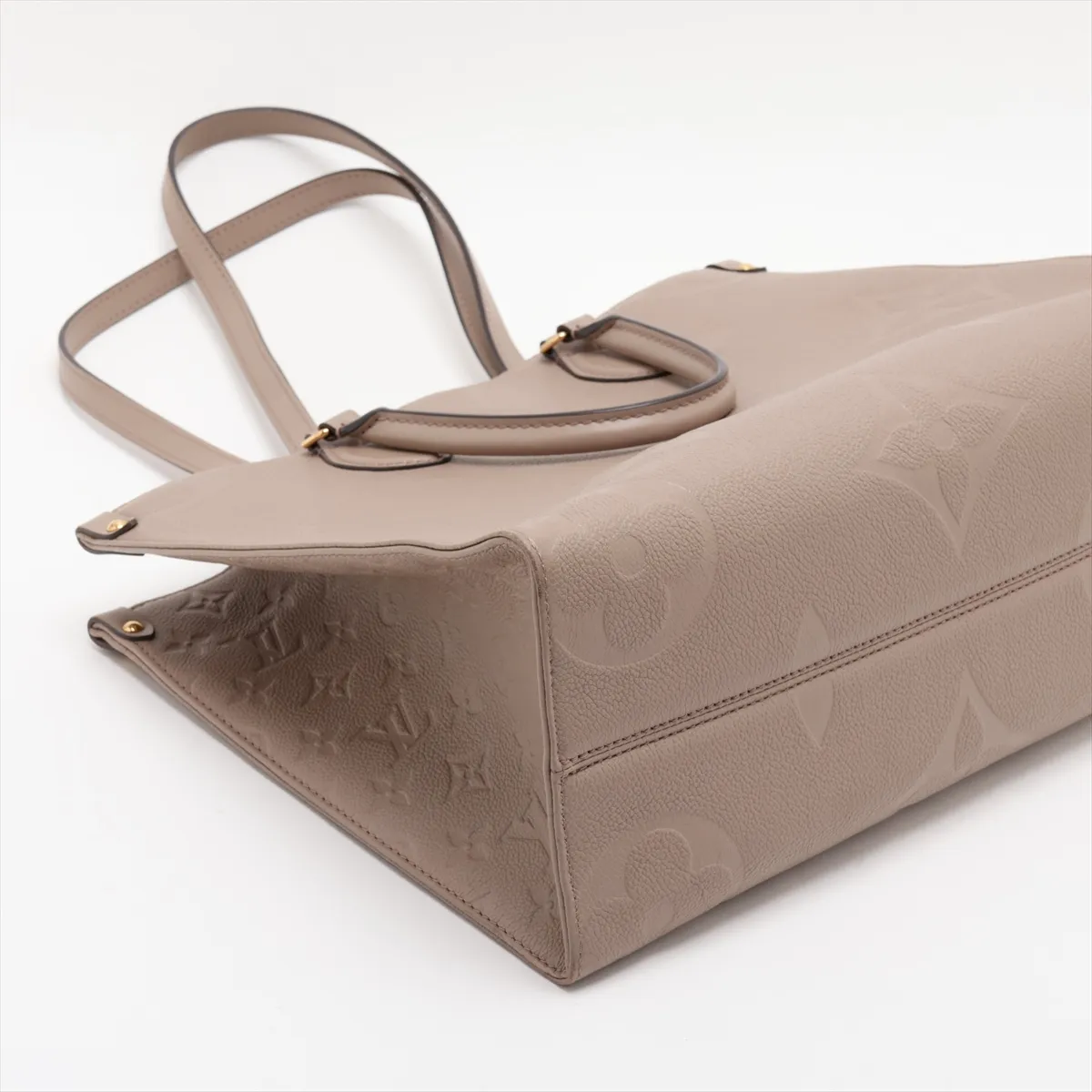 Monogram Empreinte OnTheGo MM M45607 Beige (RFID detected) — view 4