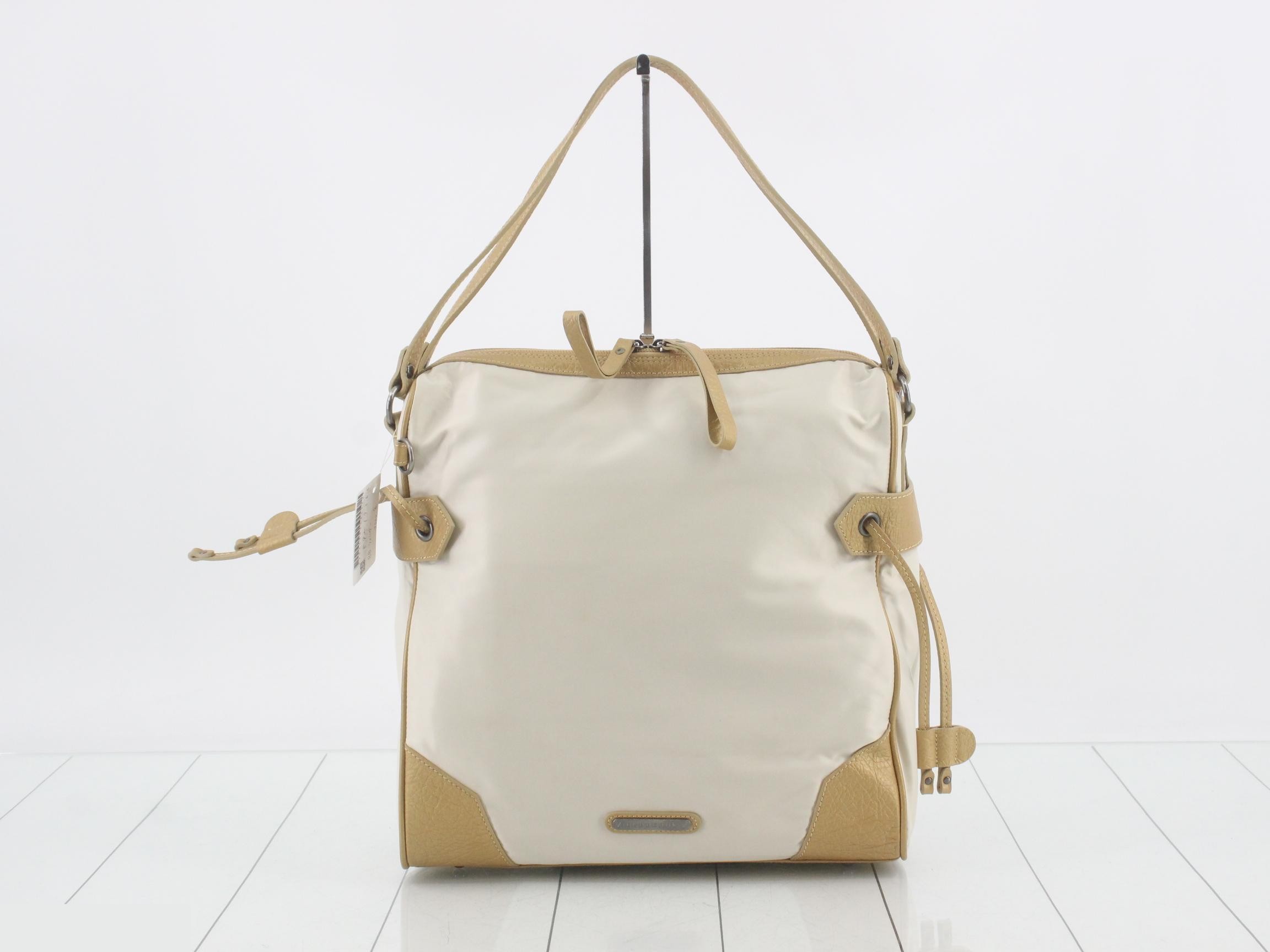 Other lines: Bags/Shoulder bags, Nylon, Gold