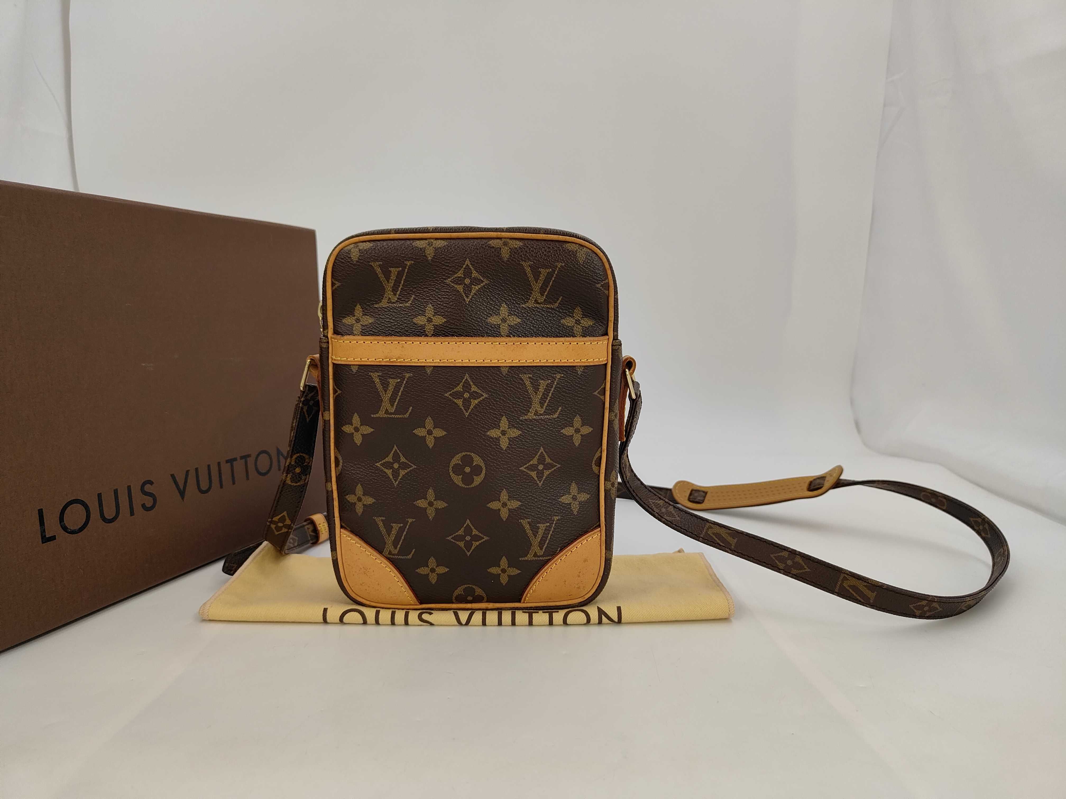 Danube Shoulder Bag