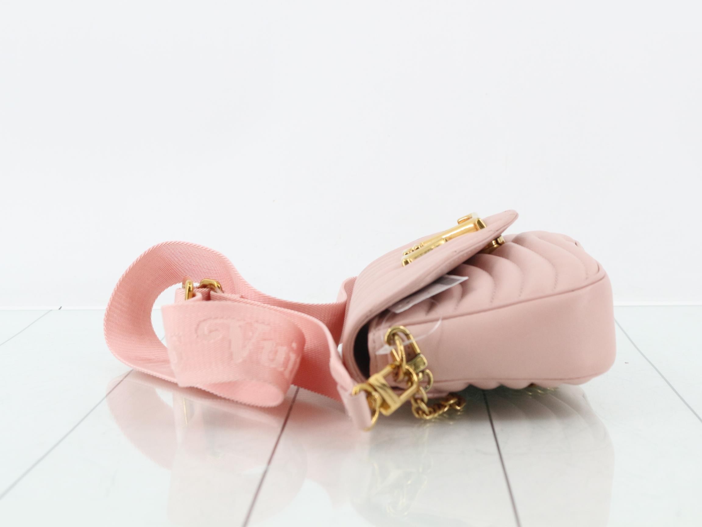 LV New Wave Multi Pochette 2-Way Shoulder Bag — view 4