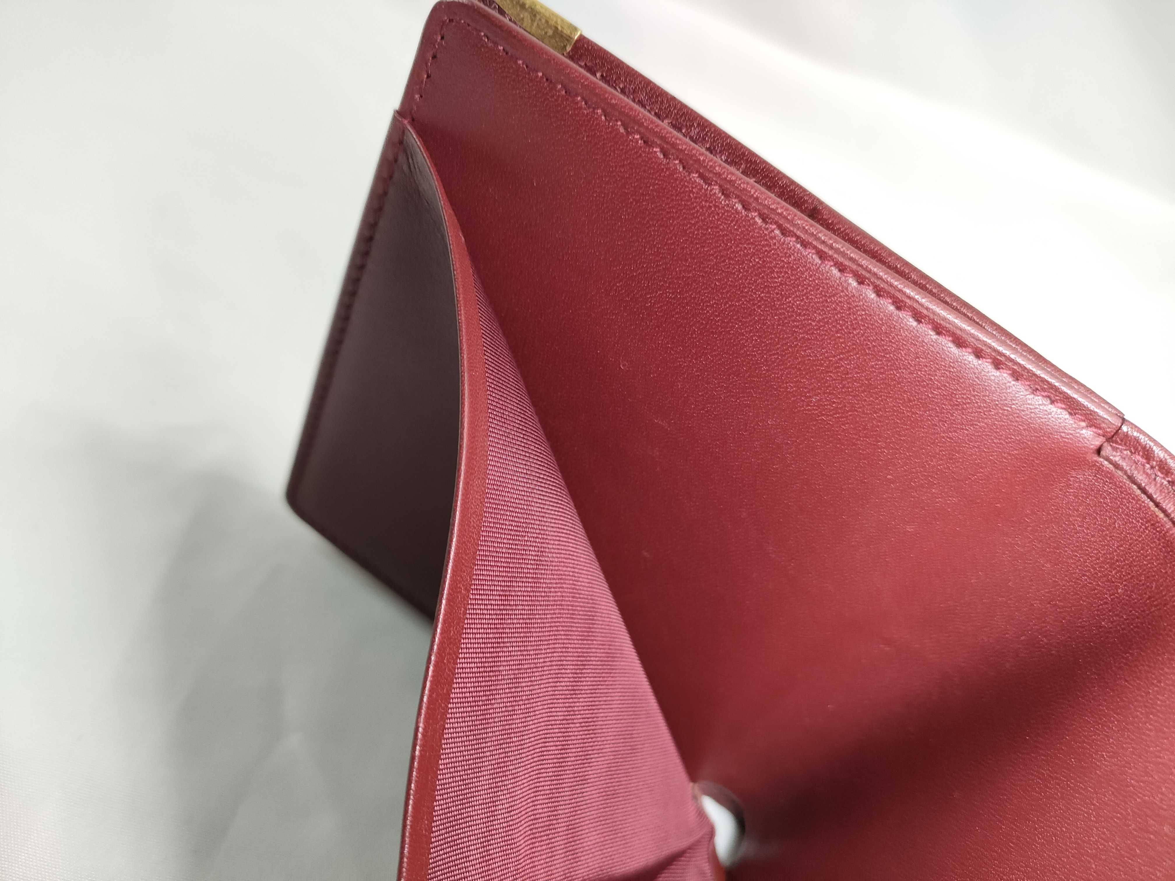 Must line leather bi-fold wallet — view 11