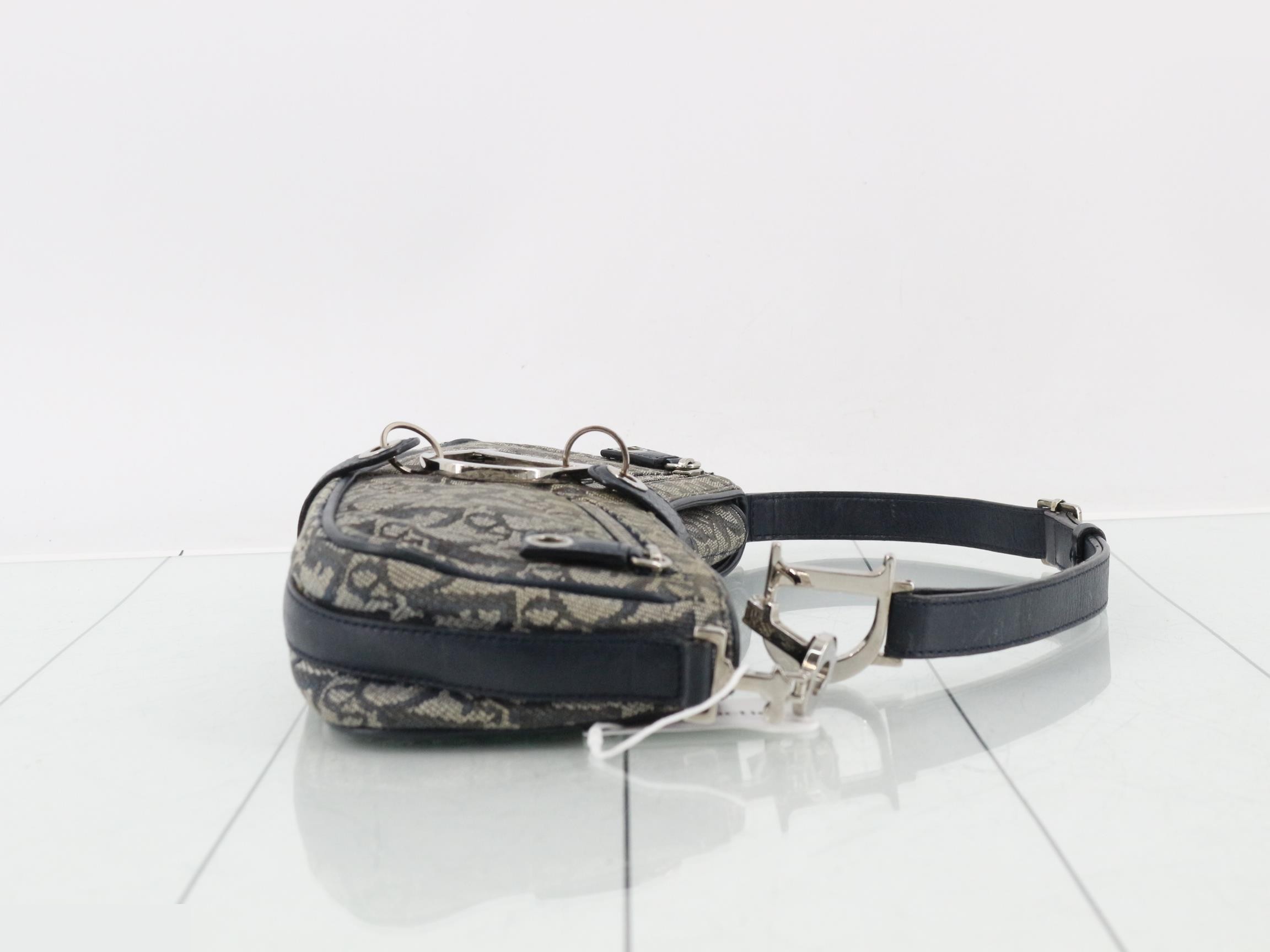 Trotter (bag) - Shoulder bag — view 3