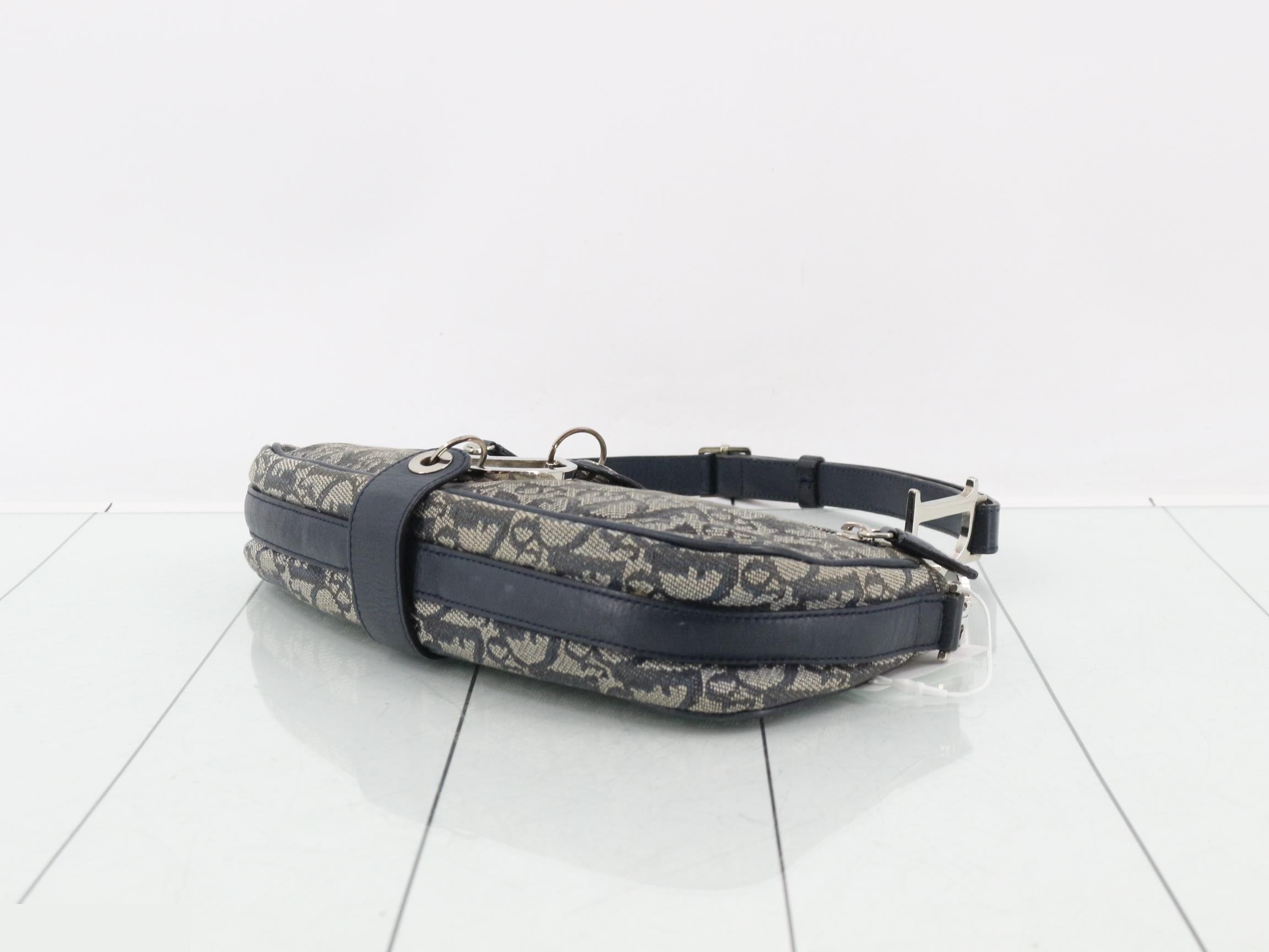 Trotter (bag) - Shoulder bag — view 6