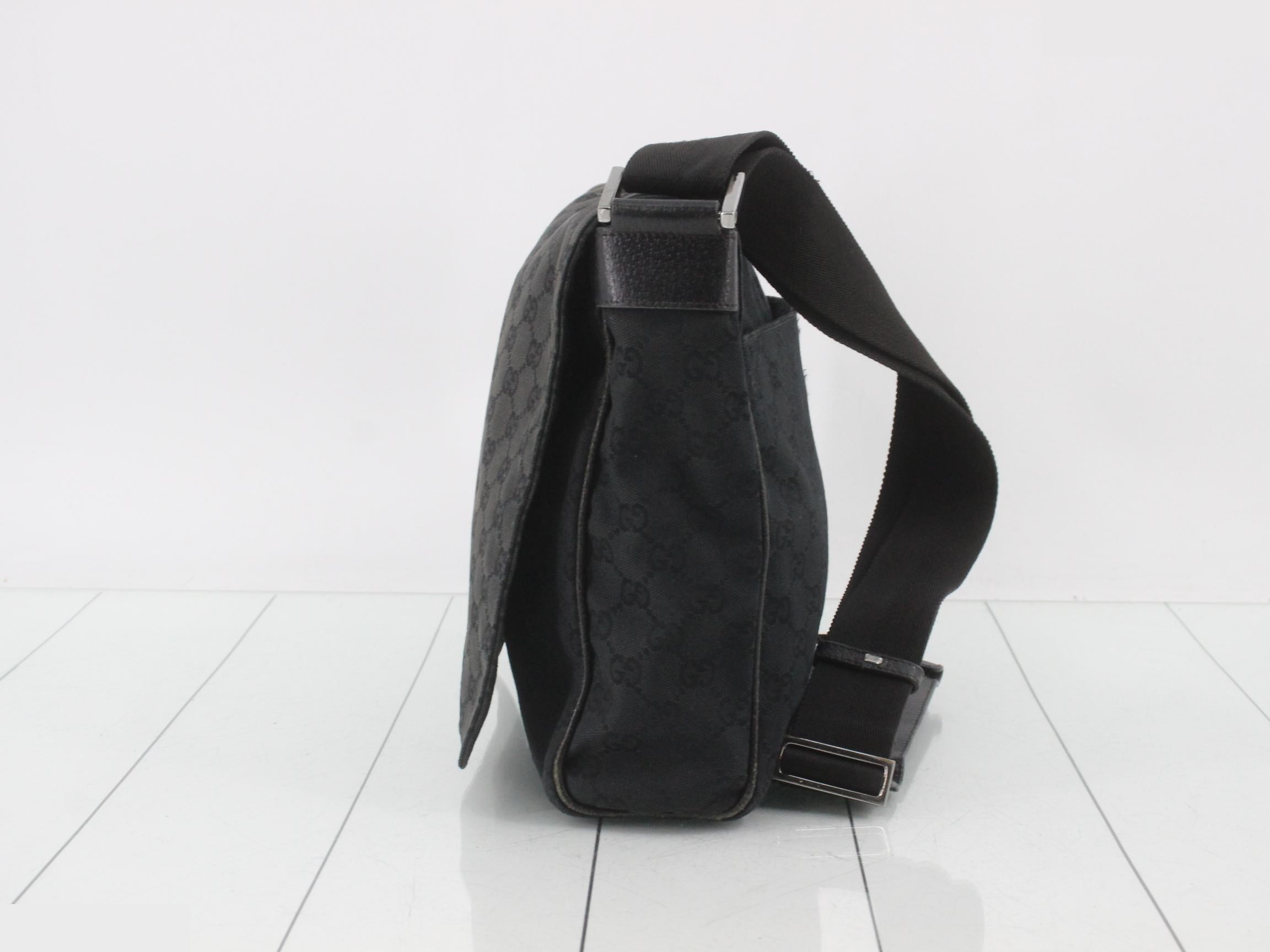 canvas shoulder bag, black, 146236, 497717 — view 3