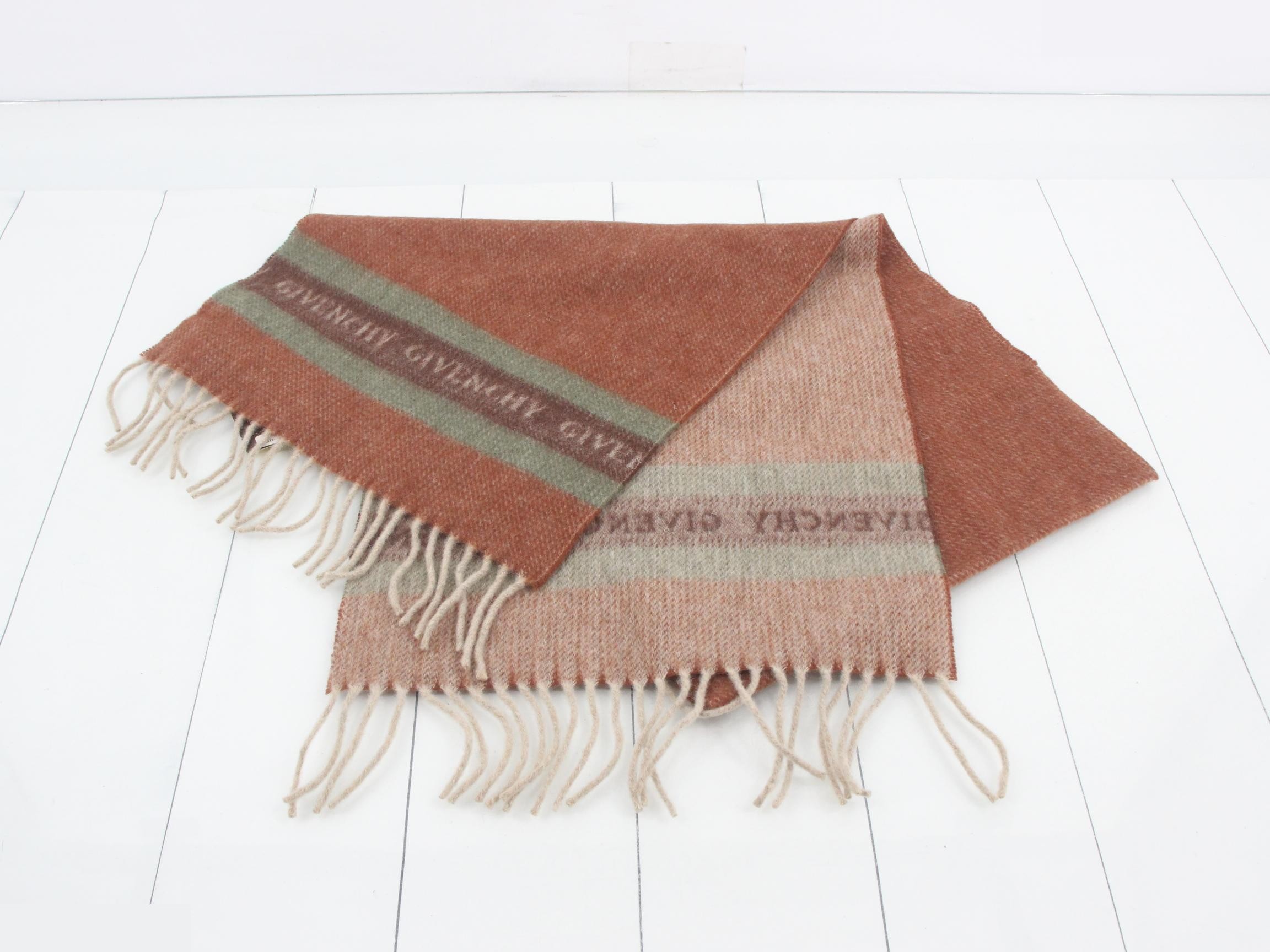 Scarf with tags — view 2