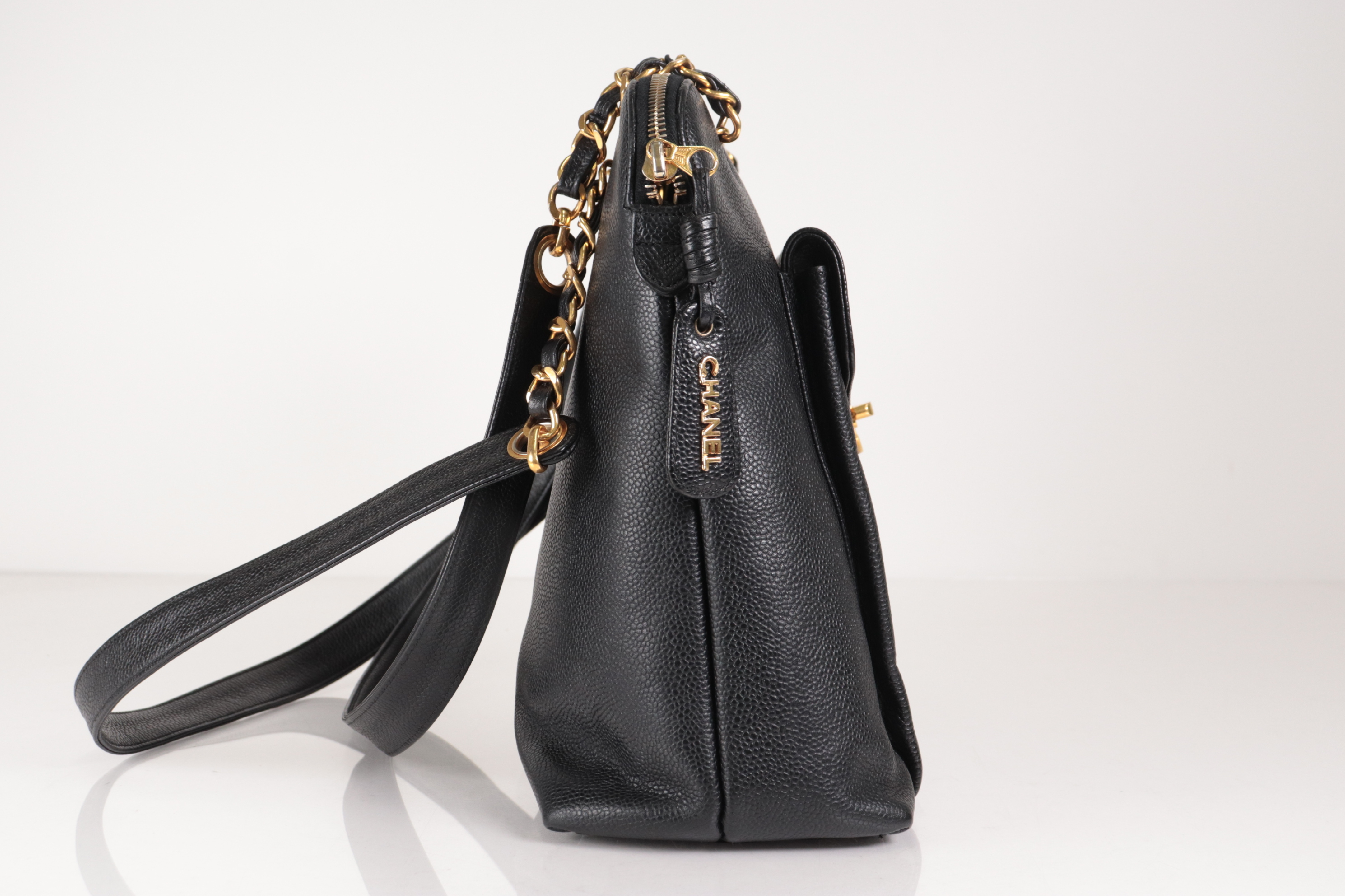 Turnlock Caviar Chain Tote, Series 3 Tote Bag — view 4