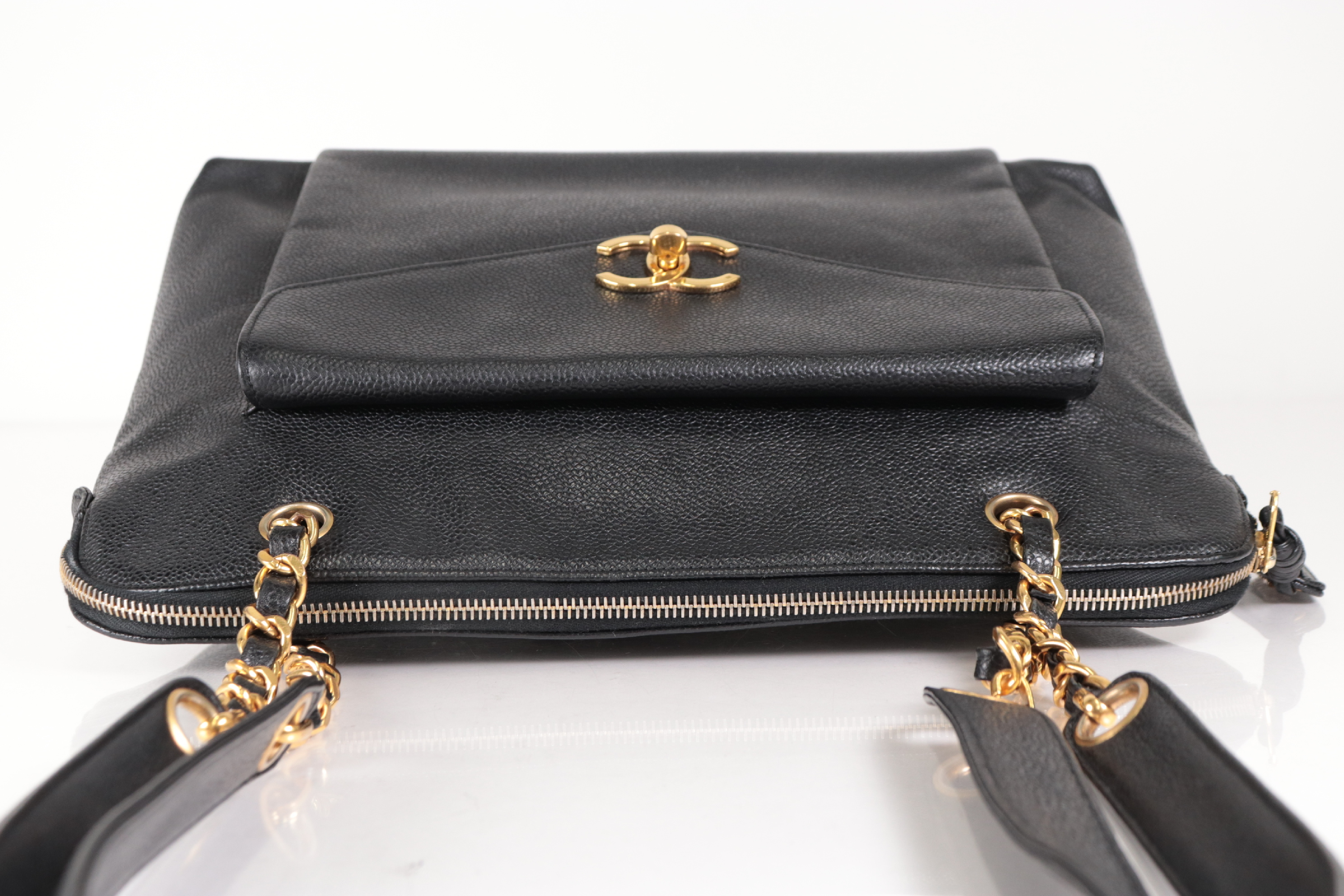Turnlock Caviar Chain Tote, Series 3 Tote Bag — view 5