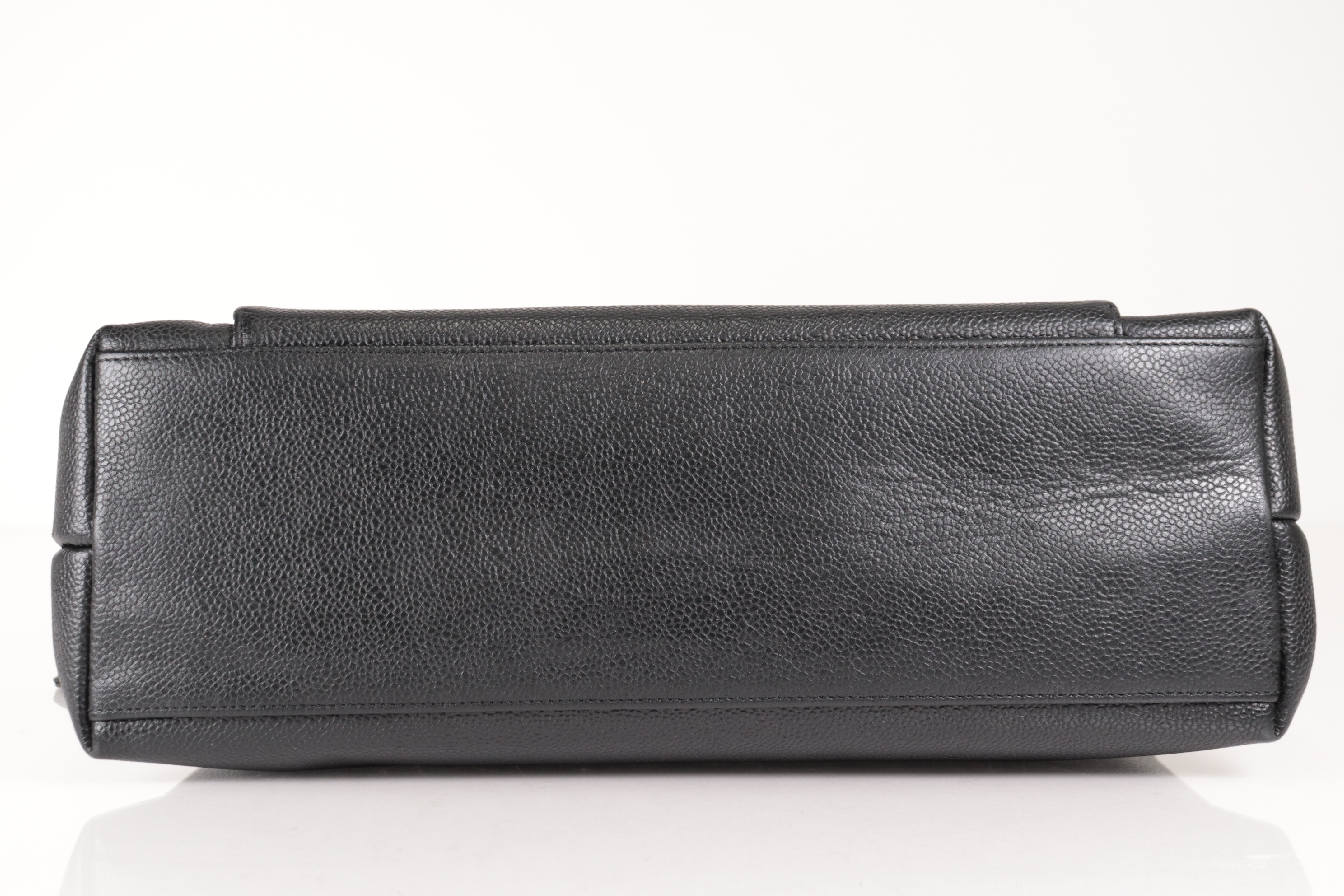 Turnlock Caviar Chain Tote, Series 3 Tote Bag — view 6
