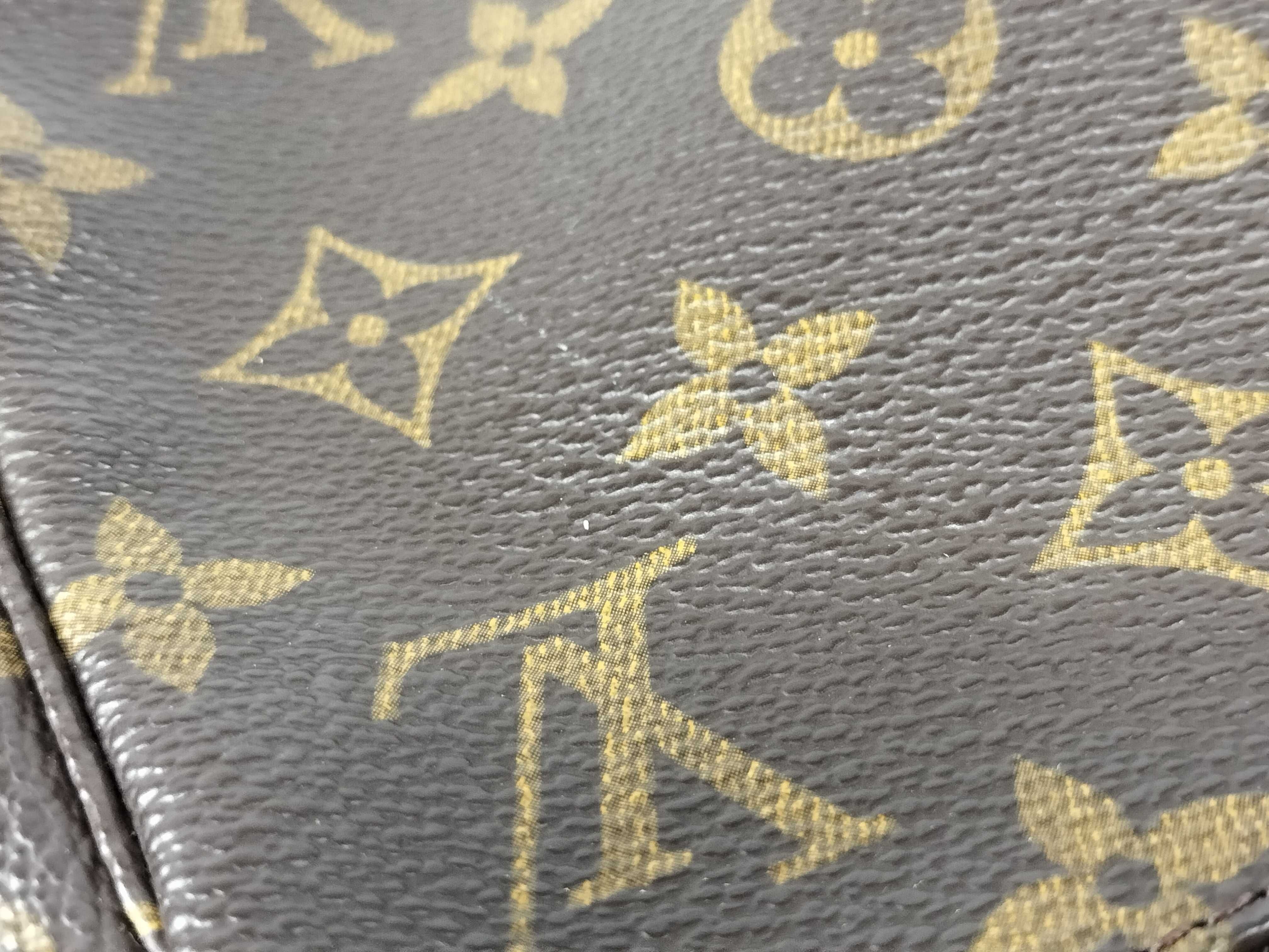 Monogram Vuitton Pochette Accessoires M51980 AR1919 Handbag — view 14