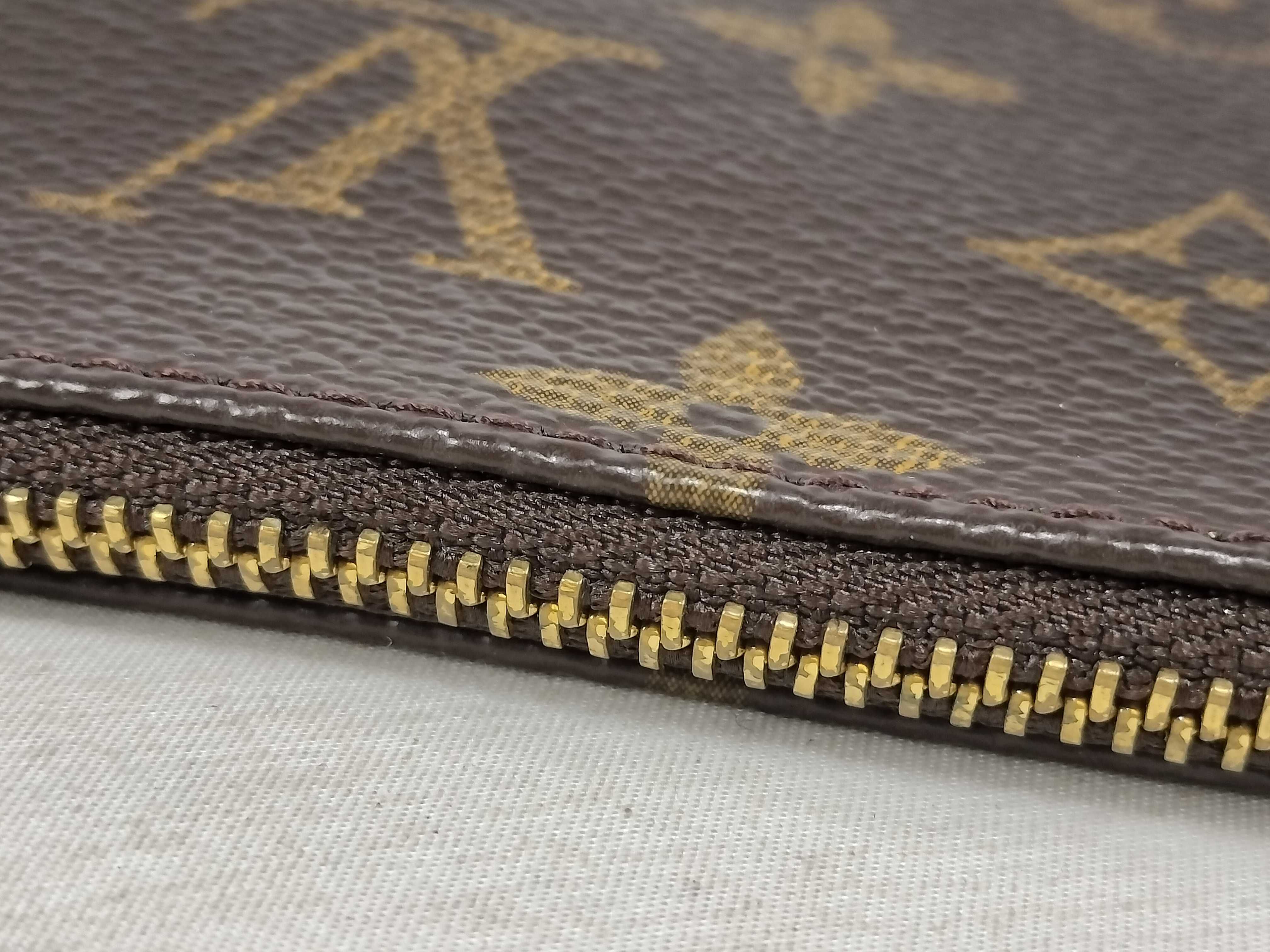 Monogram Vuitton Pochette Accessoires M51980 AR1919 Handbag — view 6