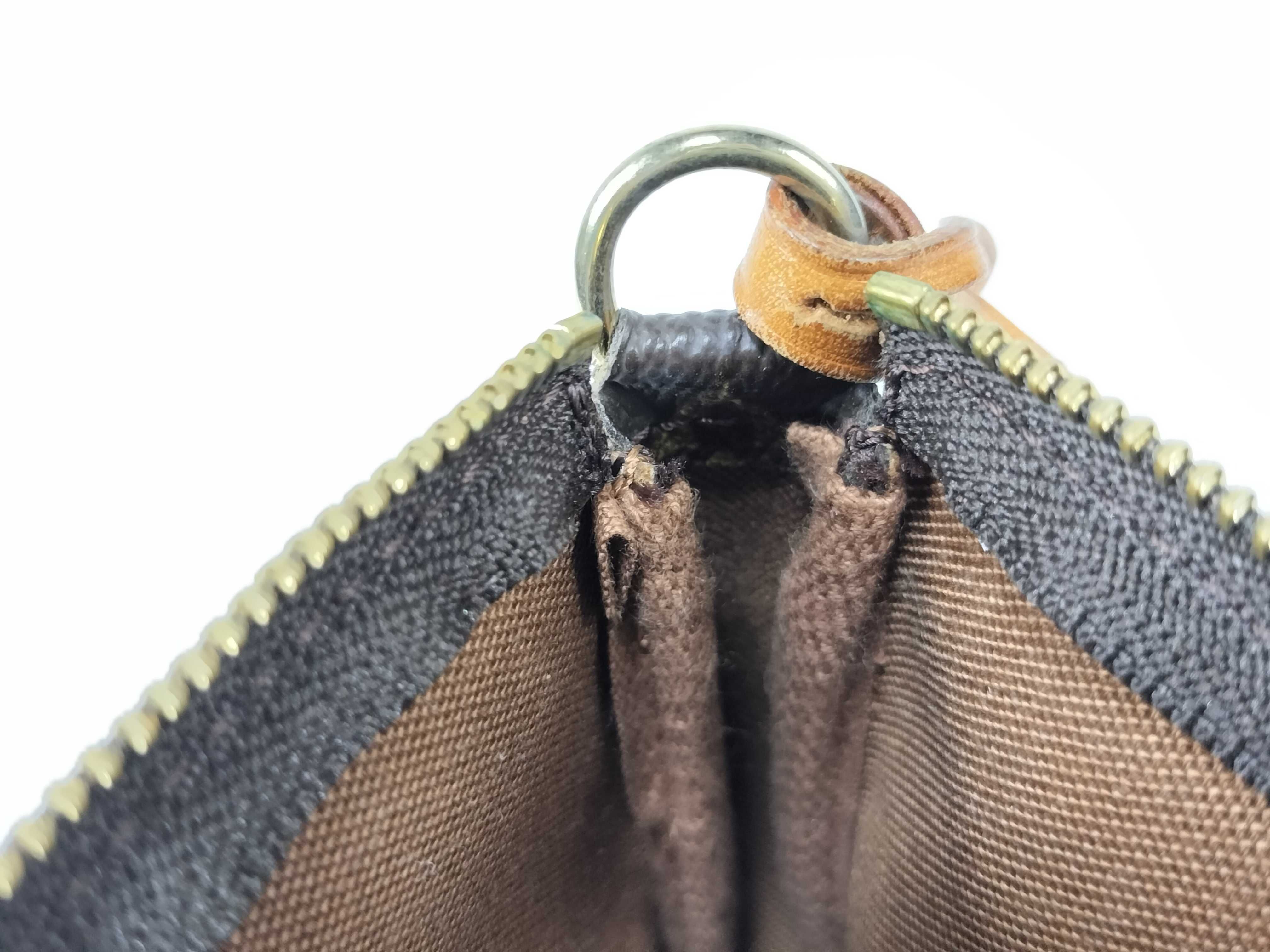 Monogram Vuitton Pochette Accessoires M51980 AR1919 Handbag — view 9