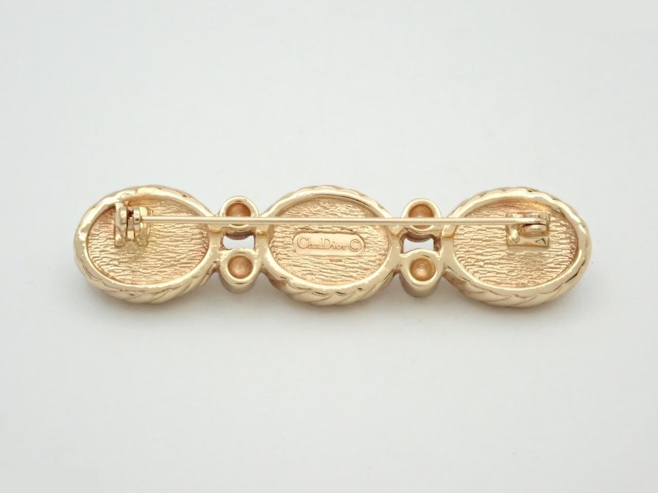 Other lines: Precious metals and brooches — view 2