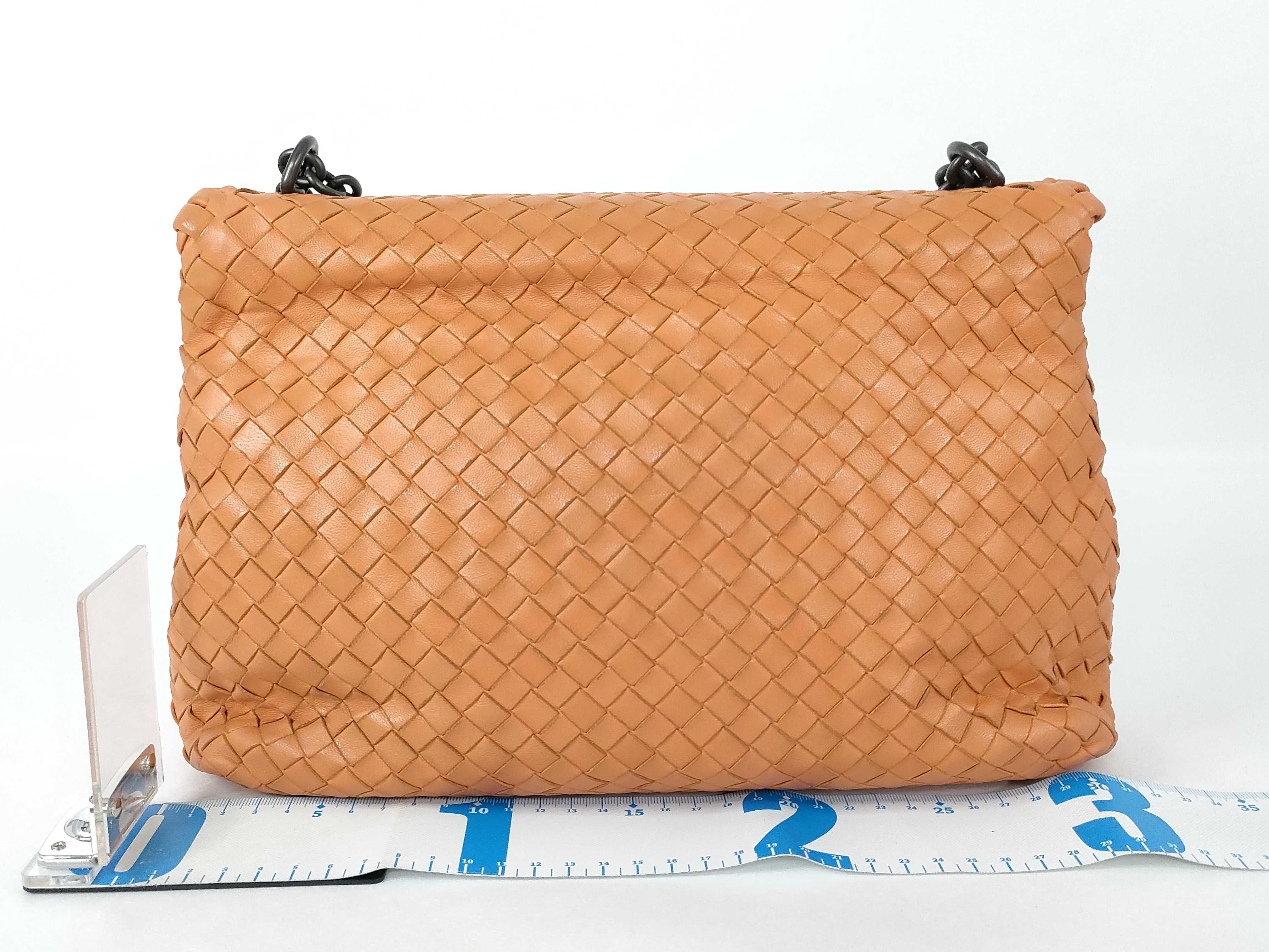 Intrecciato Bottega Veneta Intrecciato Olympian Leather Chain Shoulder Bag Orange Shoulder Bag — view 2