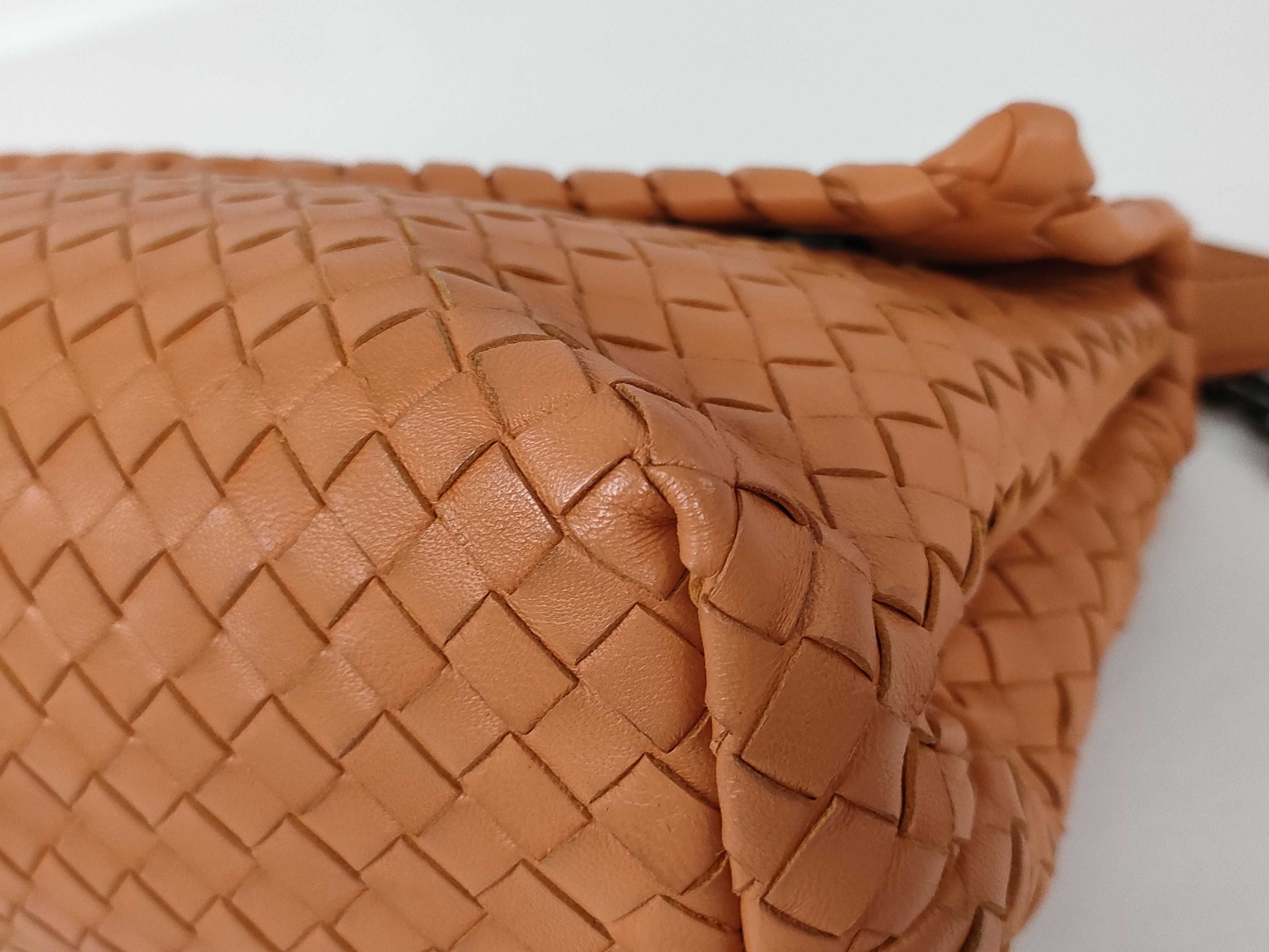 Intrecciato Bottega Veneta Intrecciato Olympian Leather Chain Shoulder Bag Orange Shoulder Bag — view 6