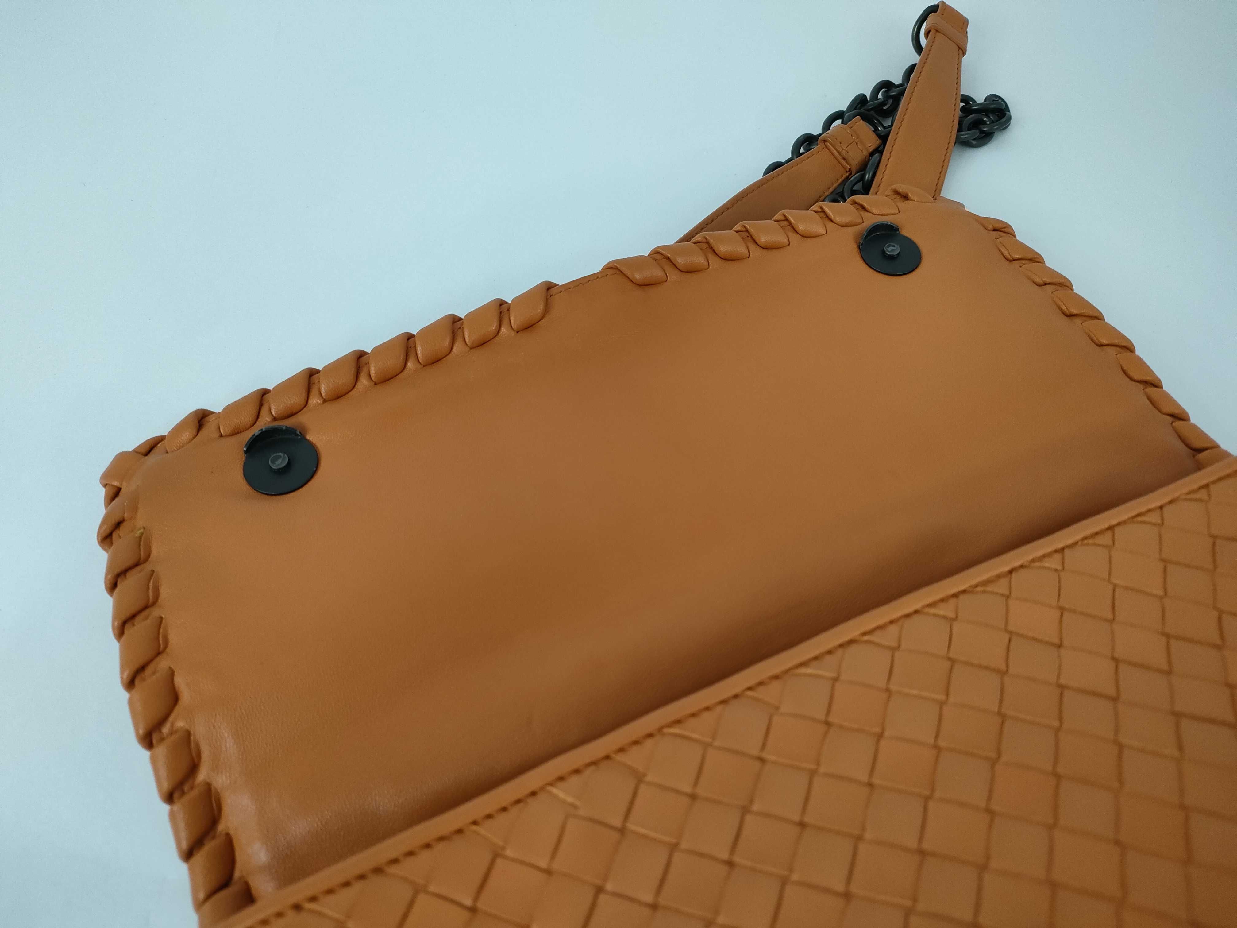 Intrecciato Bottega Veneta Intrecciato Olympian Leather Chain Shoulder Bag Orange Shoulder Bag — view 8