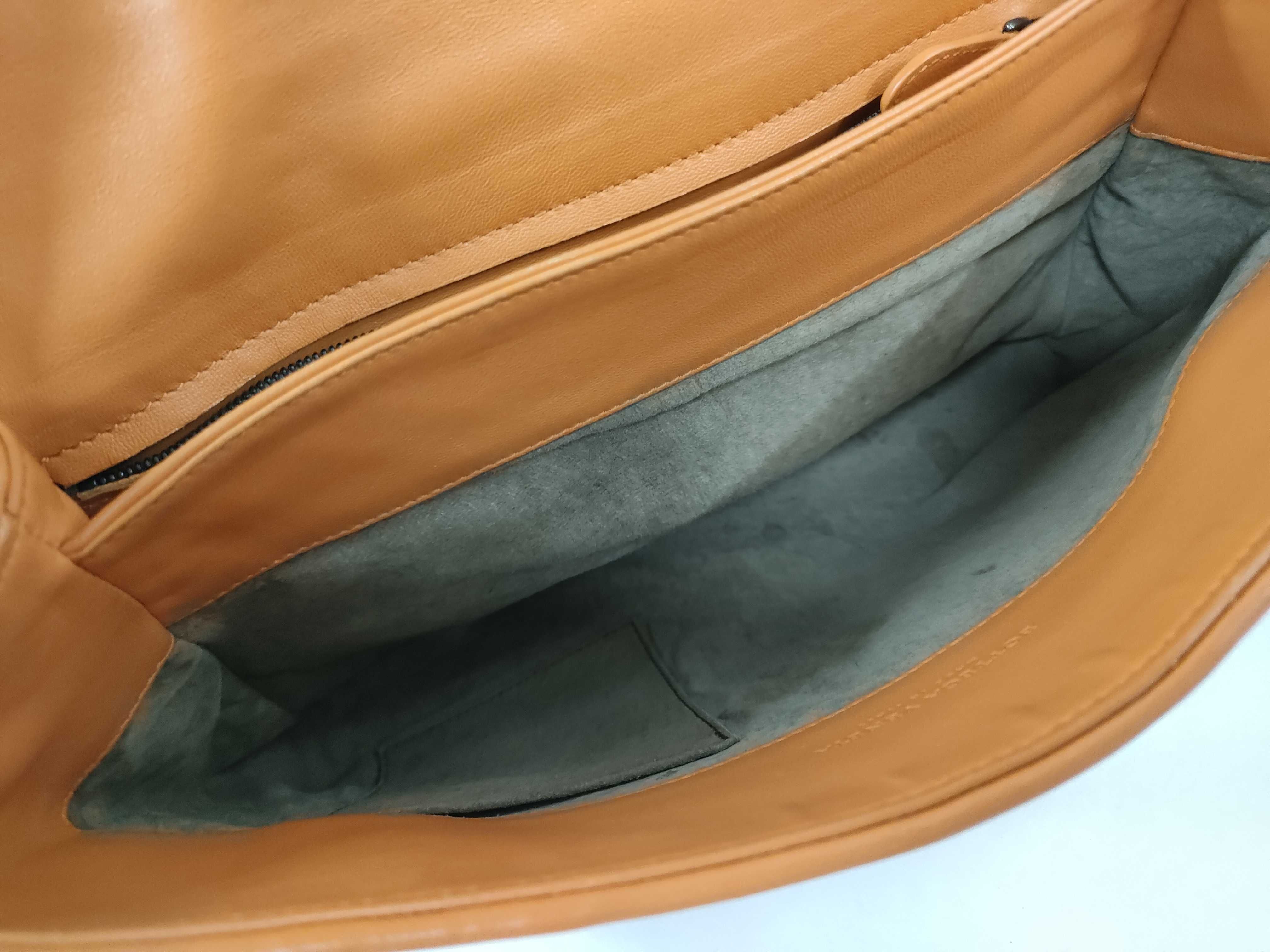 Intrecciato Bottega Veneta Intrecciato Olympian Leather Chain Shoulder Bag Orange Shoulder Bag — view 9