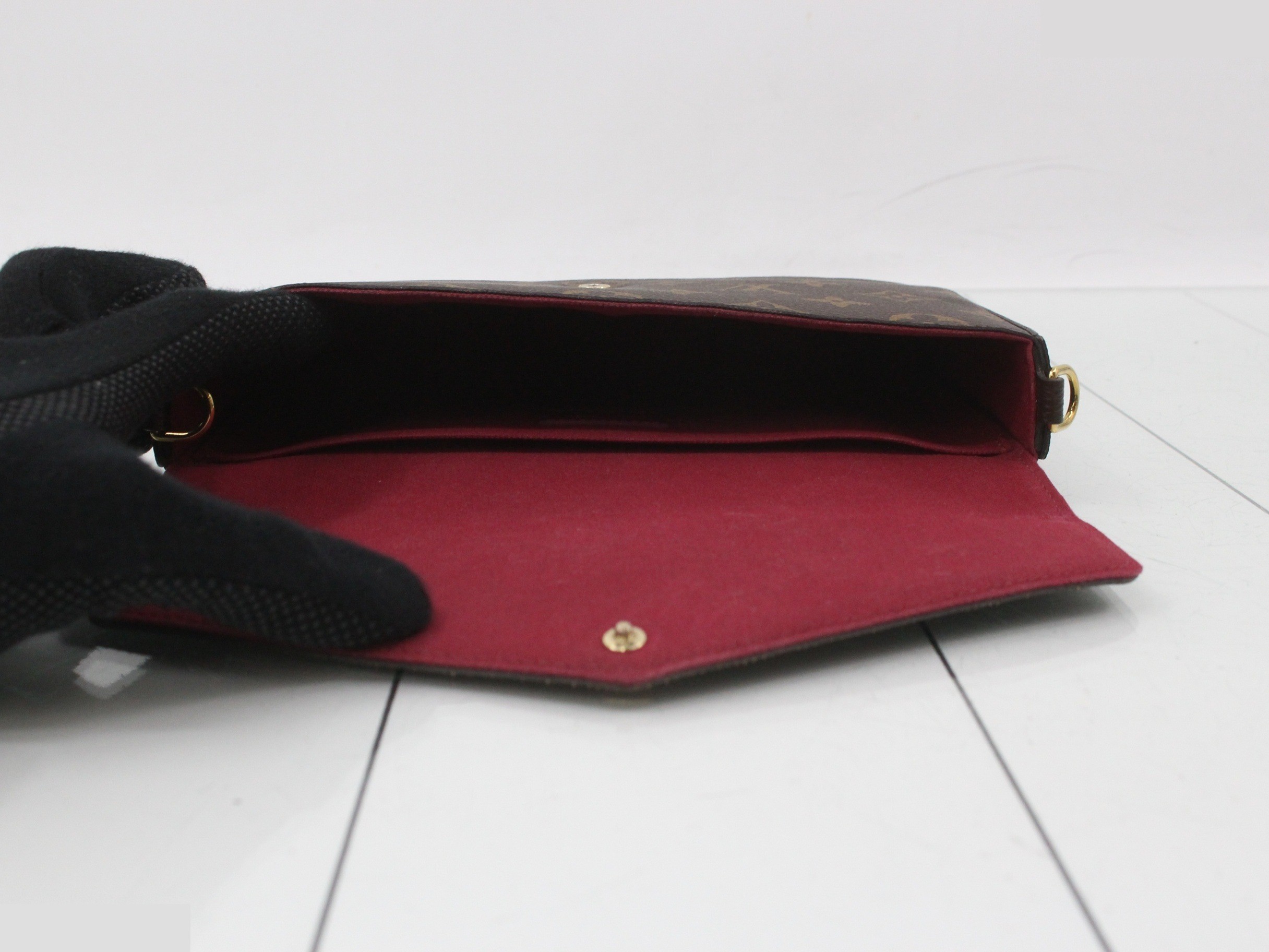 Monogram Pochette Felicie Fuchsia Shoulder Bag with Case — view 4