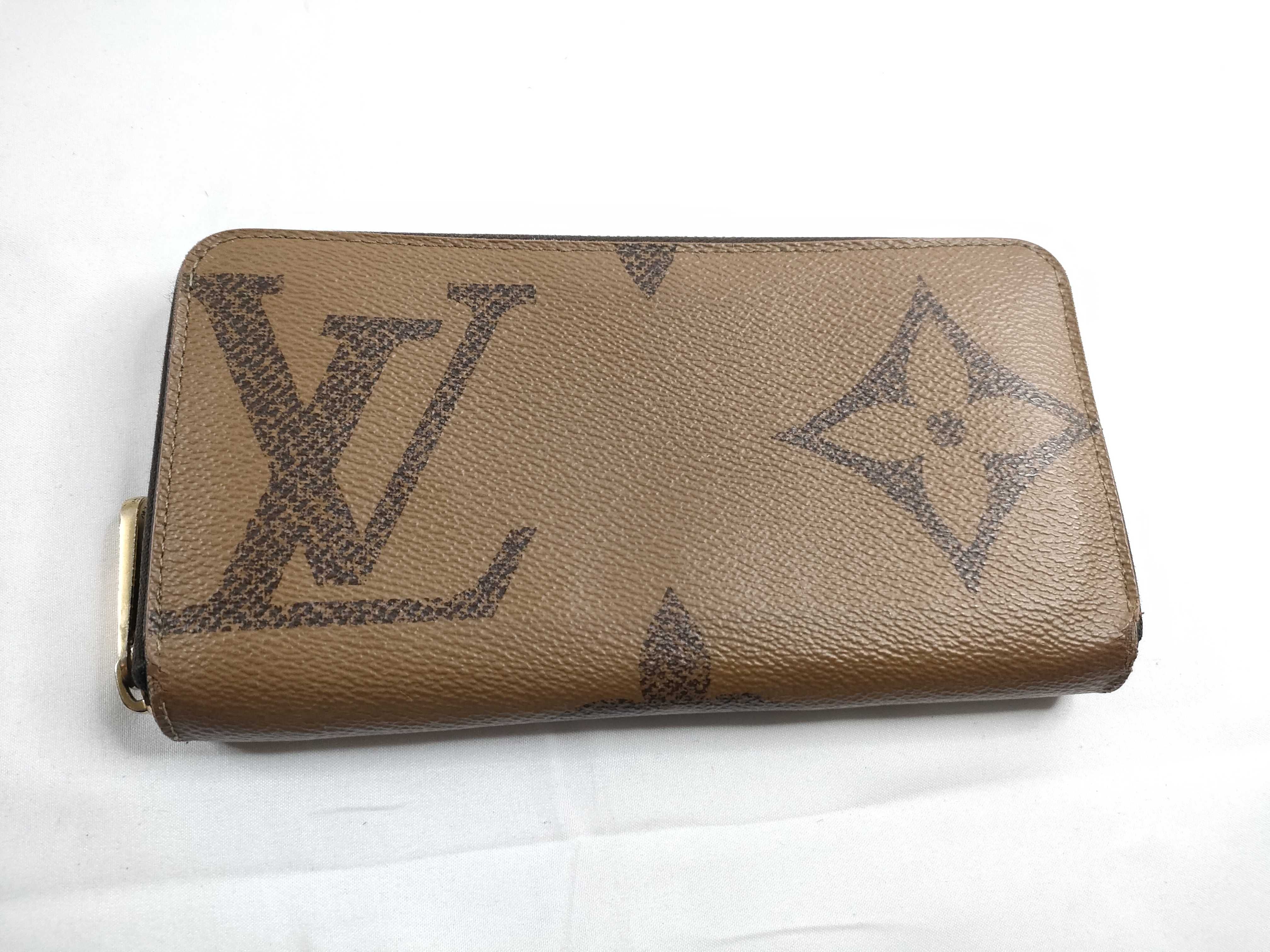 Zippy Wallet Monogram Giant M69353 Wallet