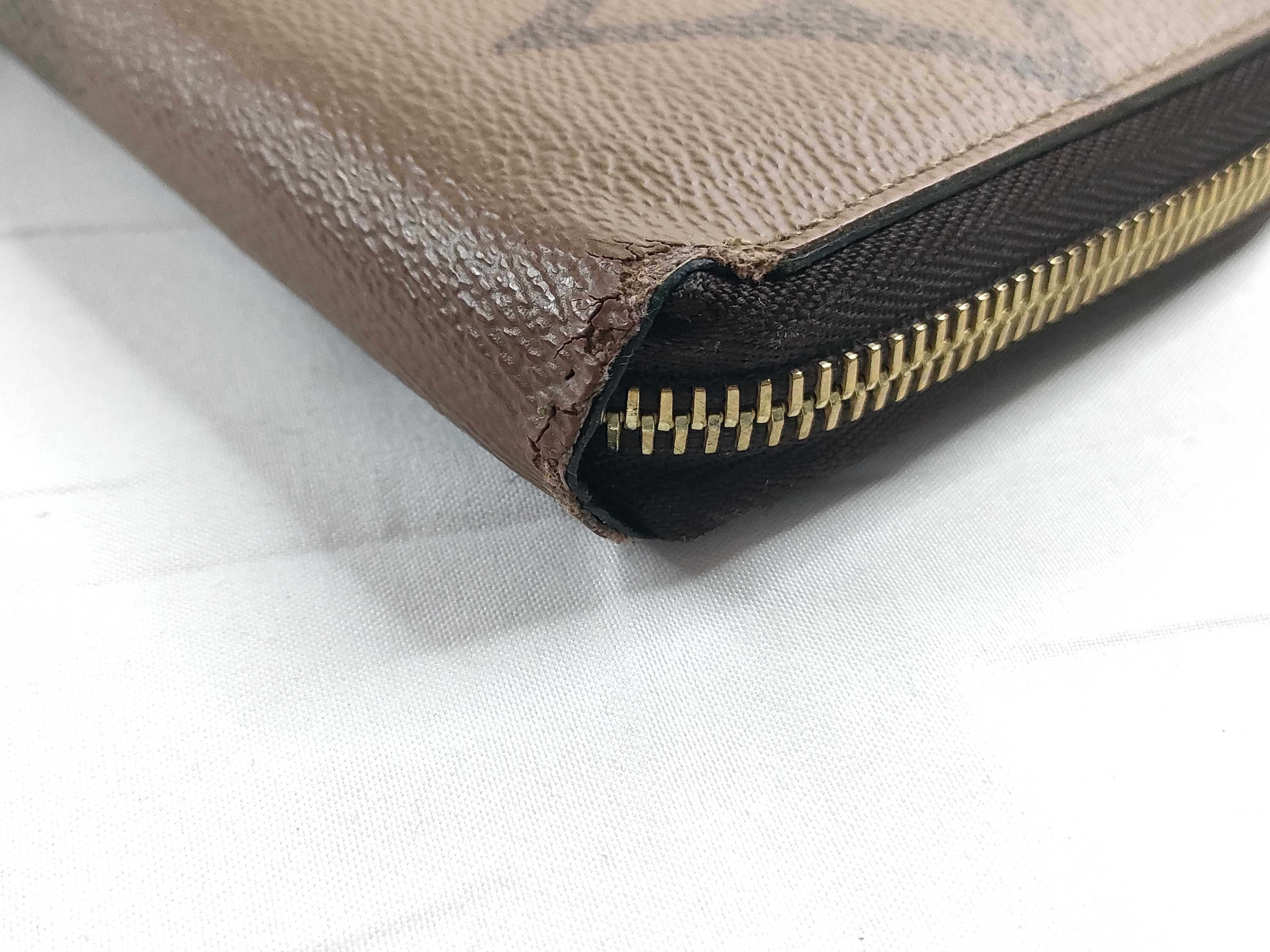 Zippy Wallet Monogram Giant M69353 Wallet — view 3