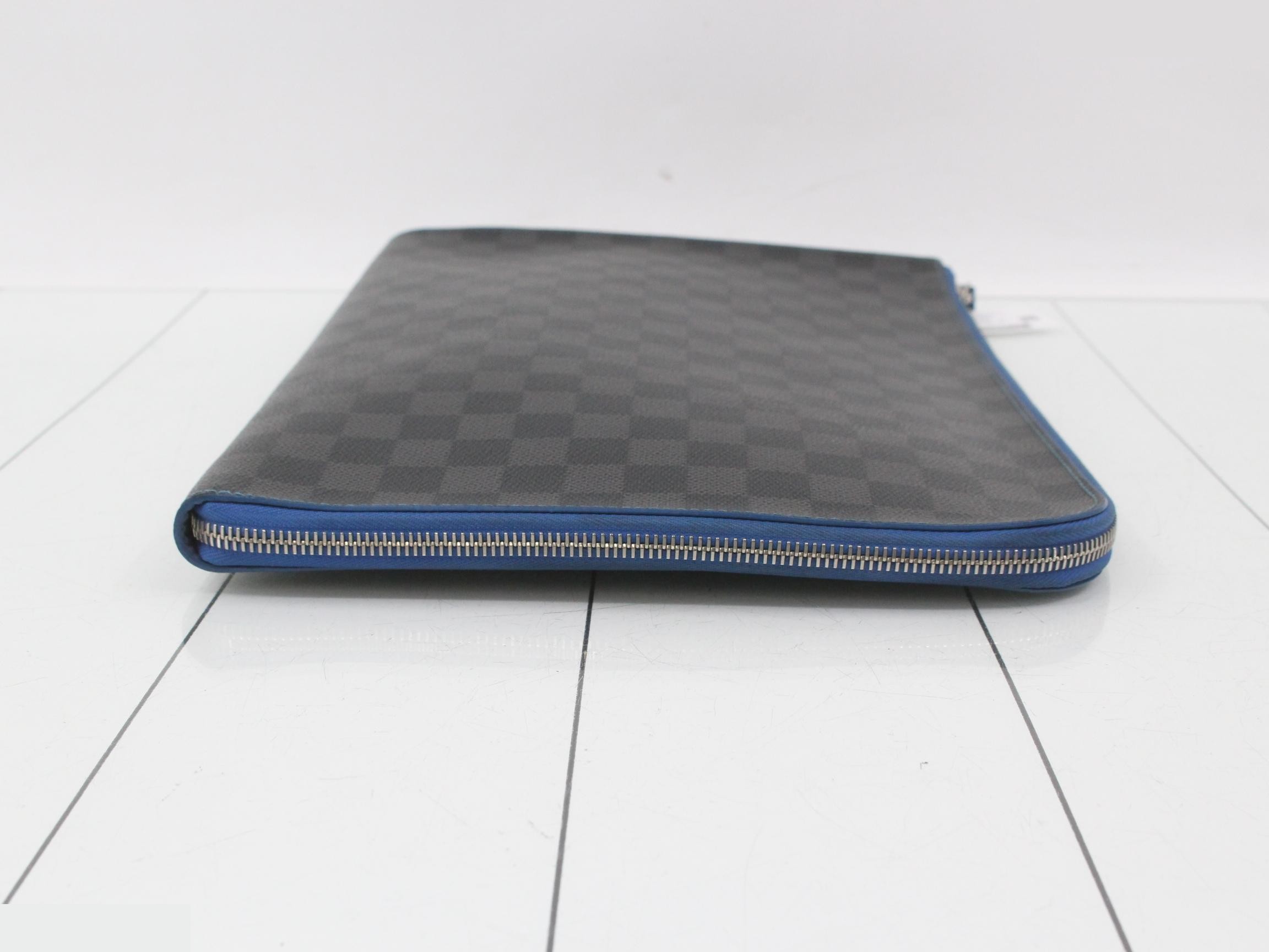 Damier Graphite Pochette Jour GM NM Clutch Bag — view 3