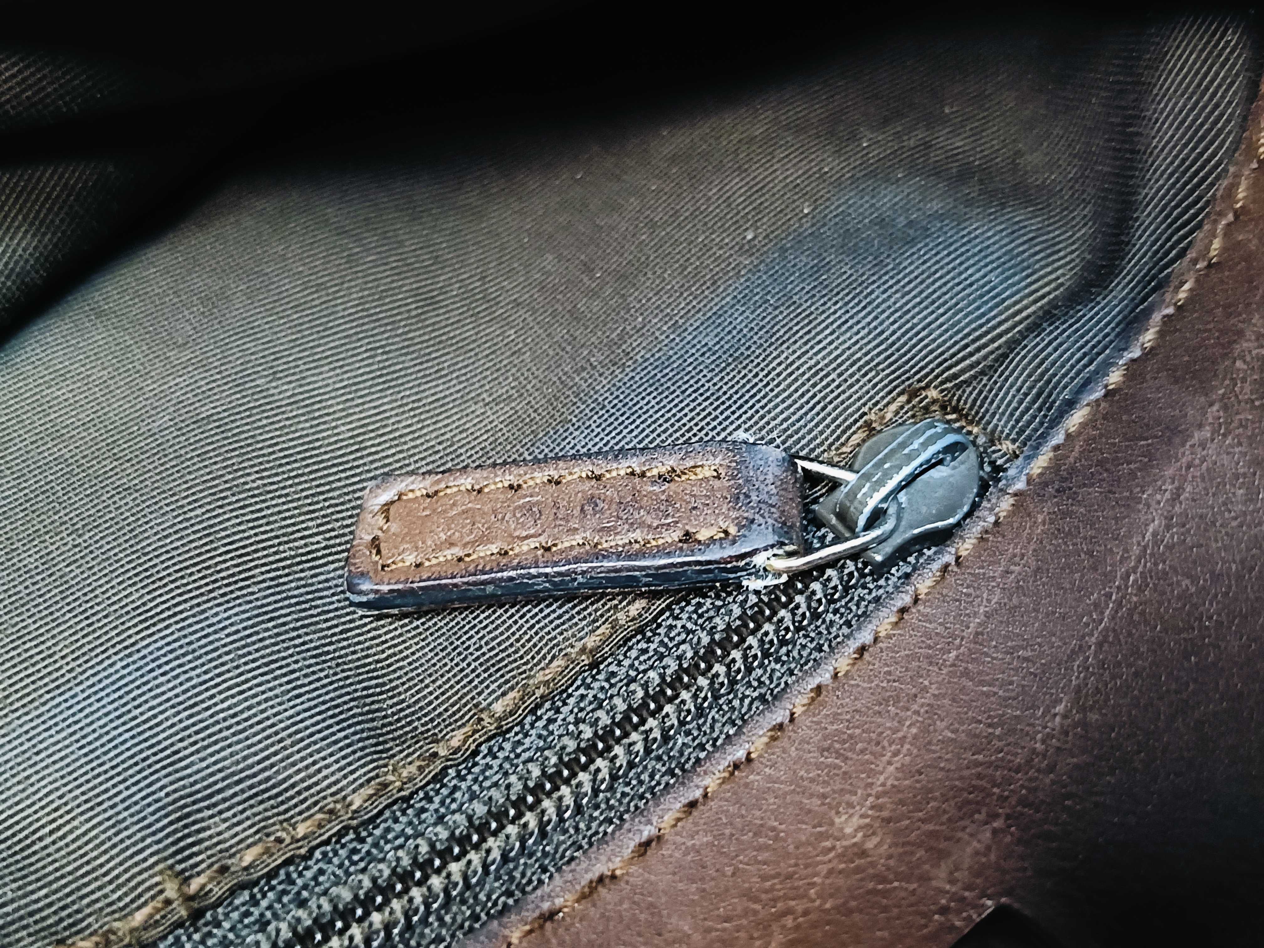 GG Canvas 002・1099 Handbag — view 10