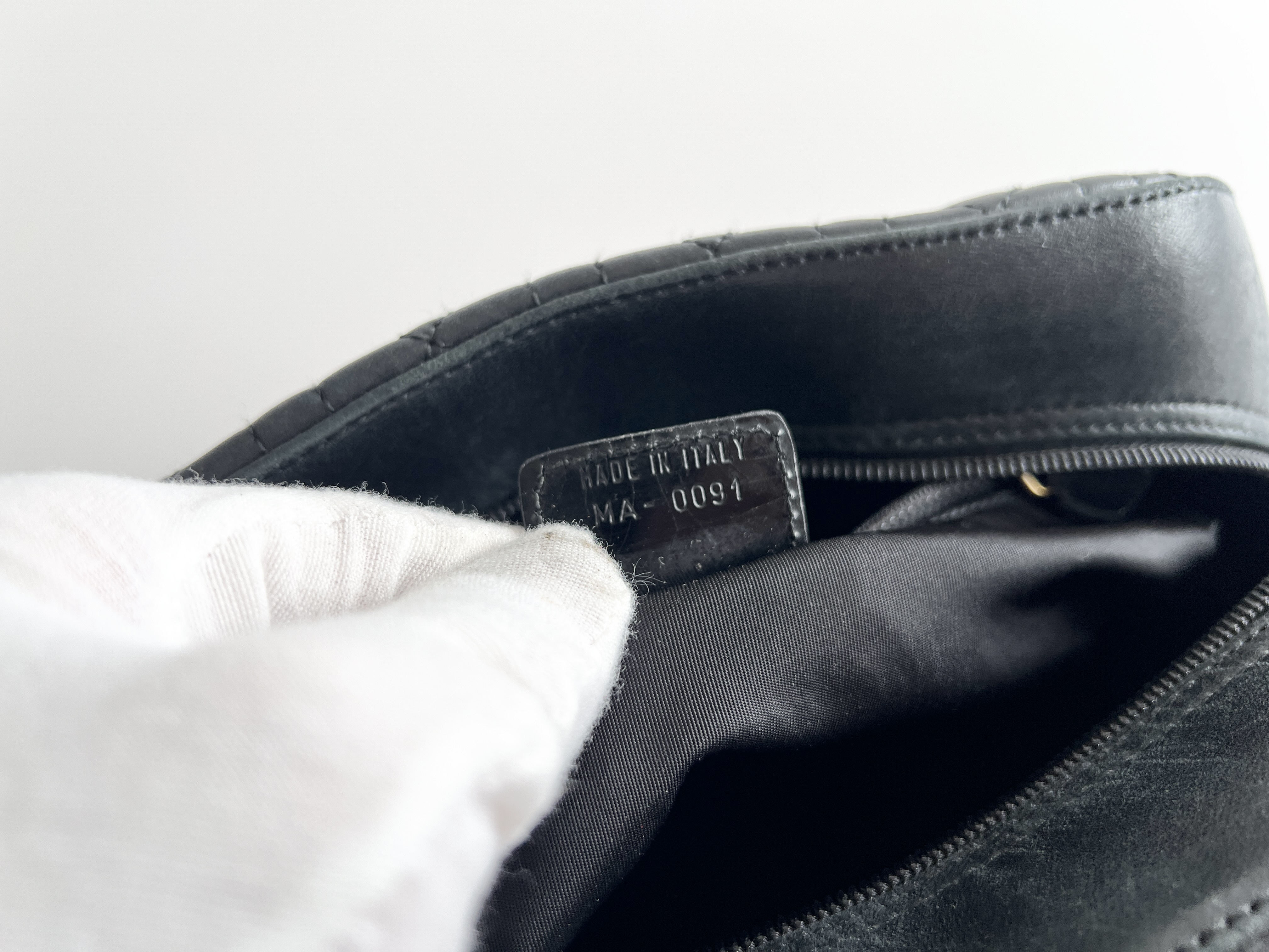 Cannage Maris Pearl Leather Boston Bag Handbag — view 7