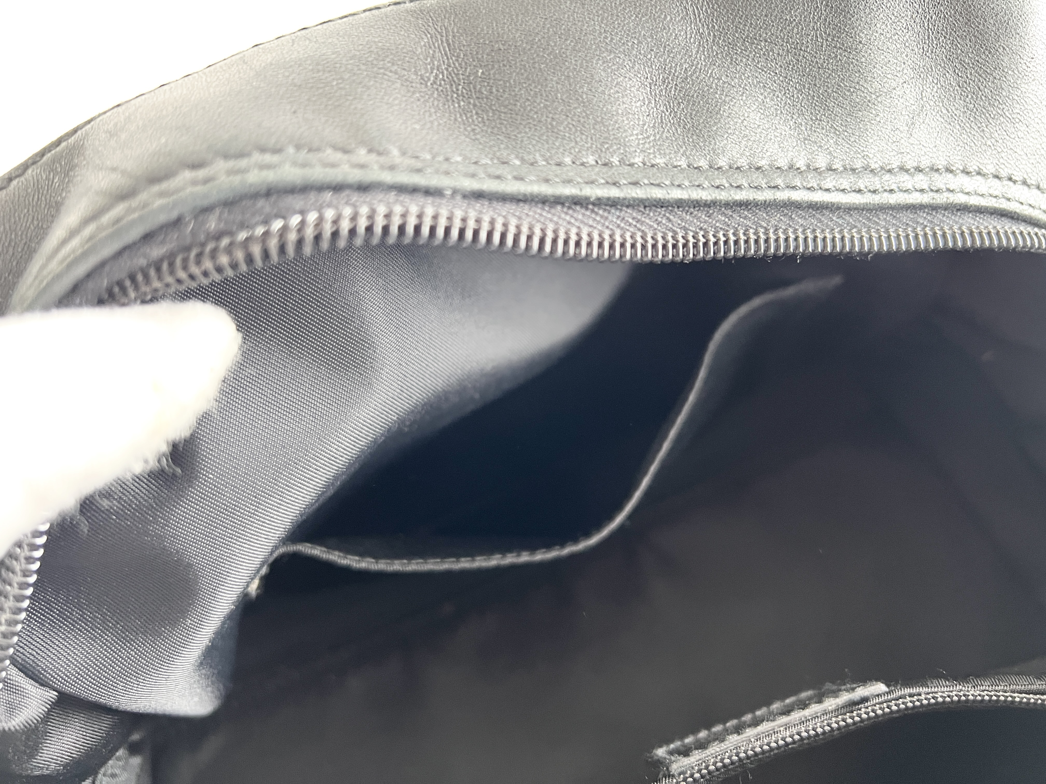 Cannage Maris Pearl Leather Boston Bag Handbag — view 9