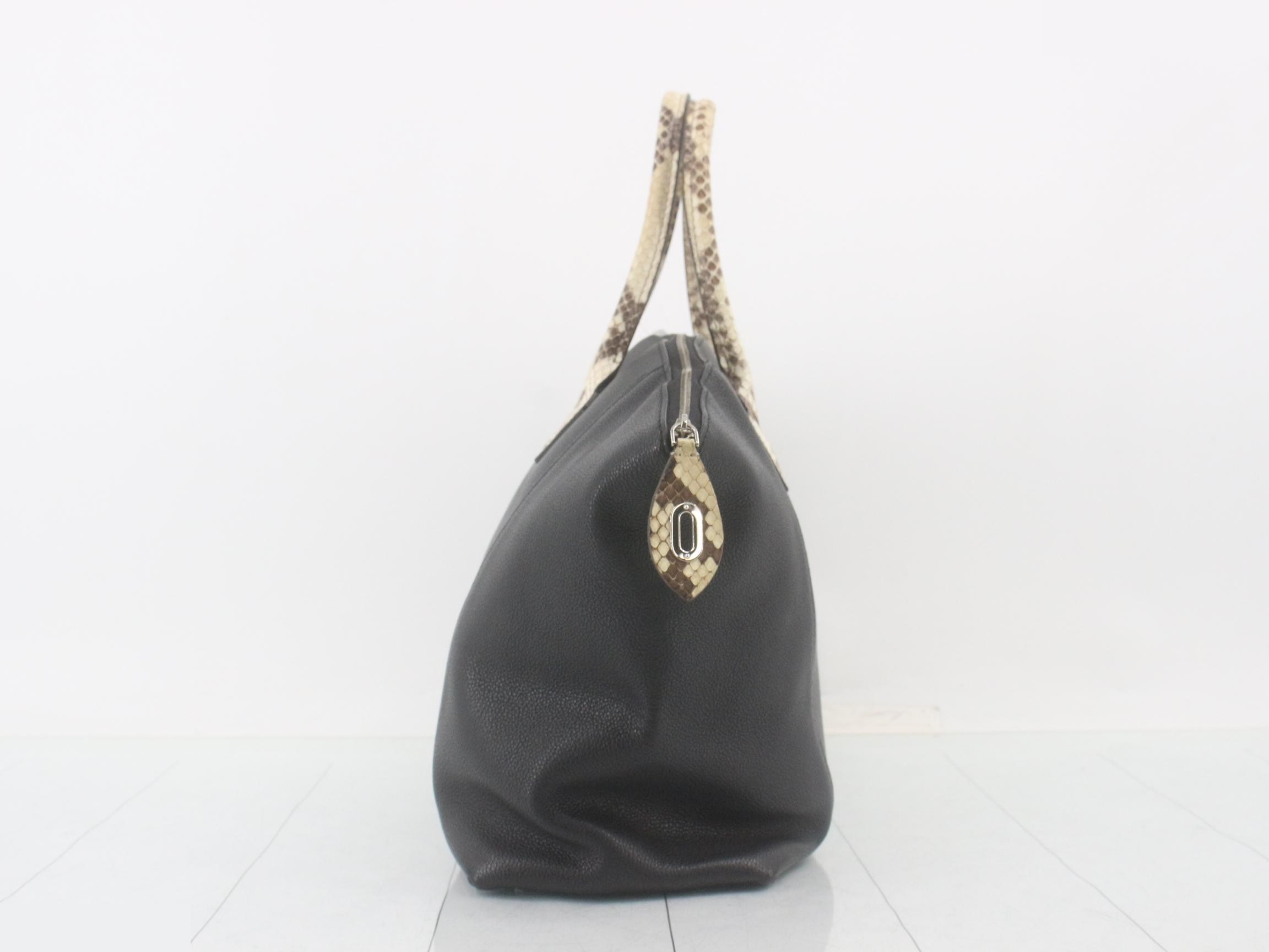 handbag — view 4