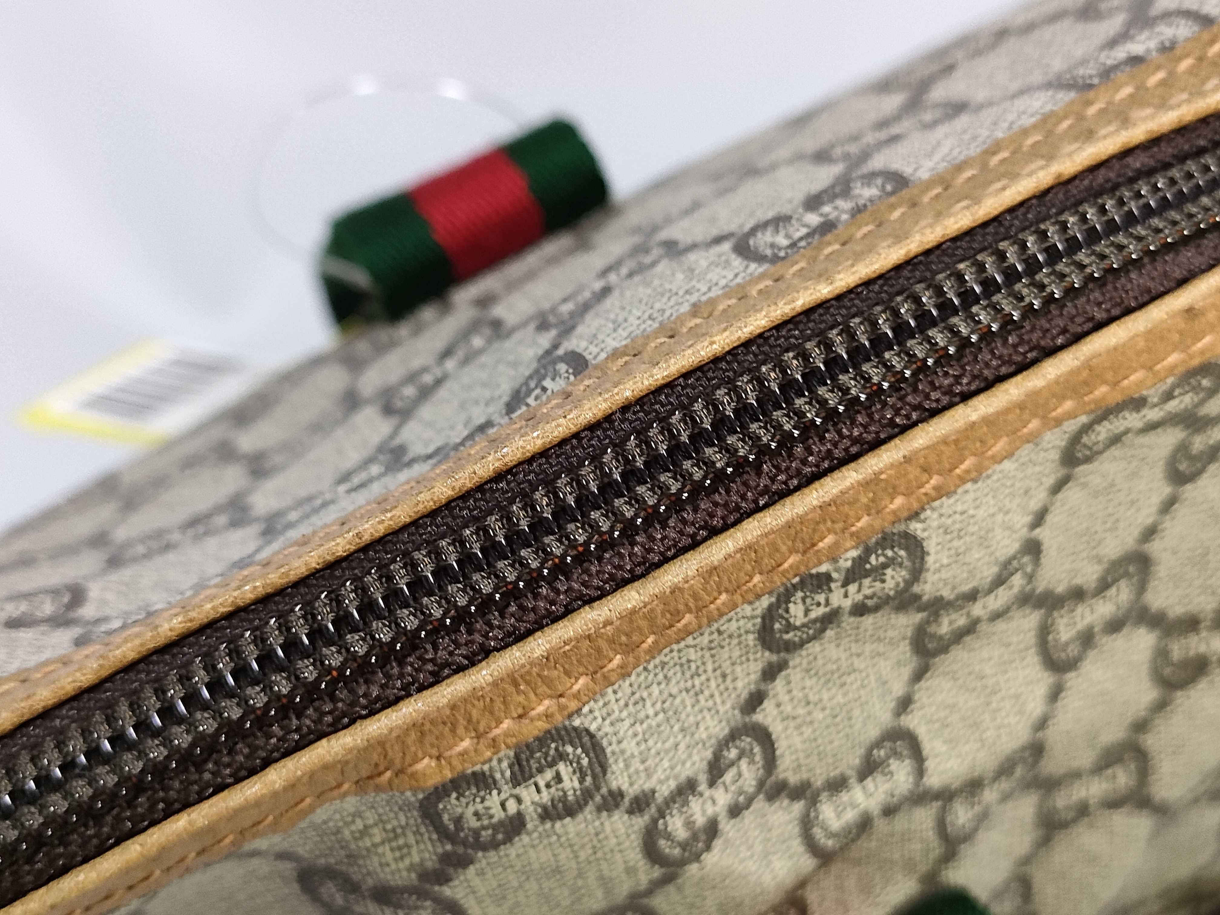 GG Supreme Sherry Gucci Plus Tote Bag — view 10