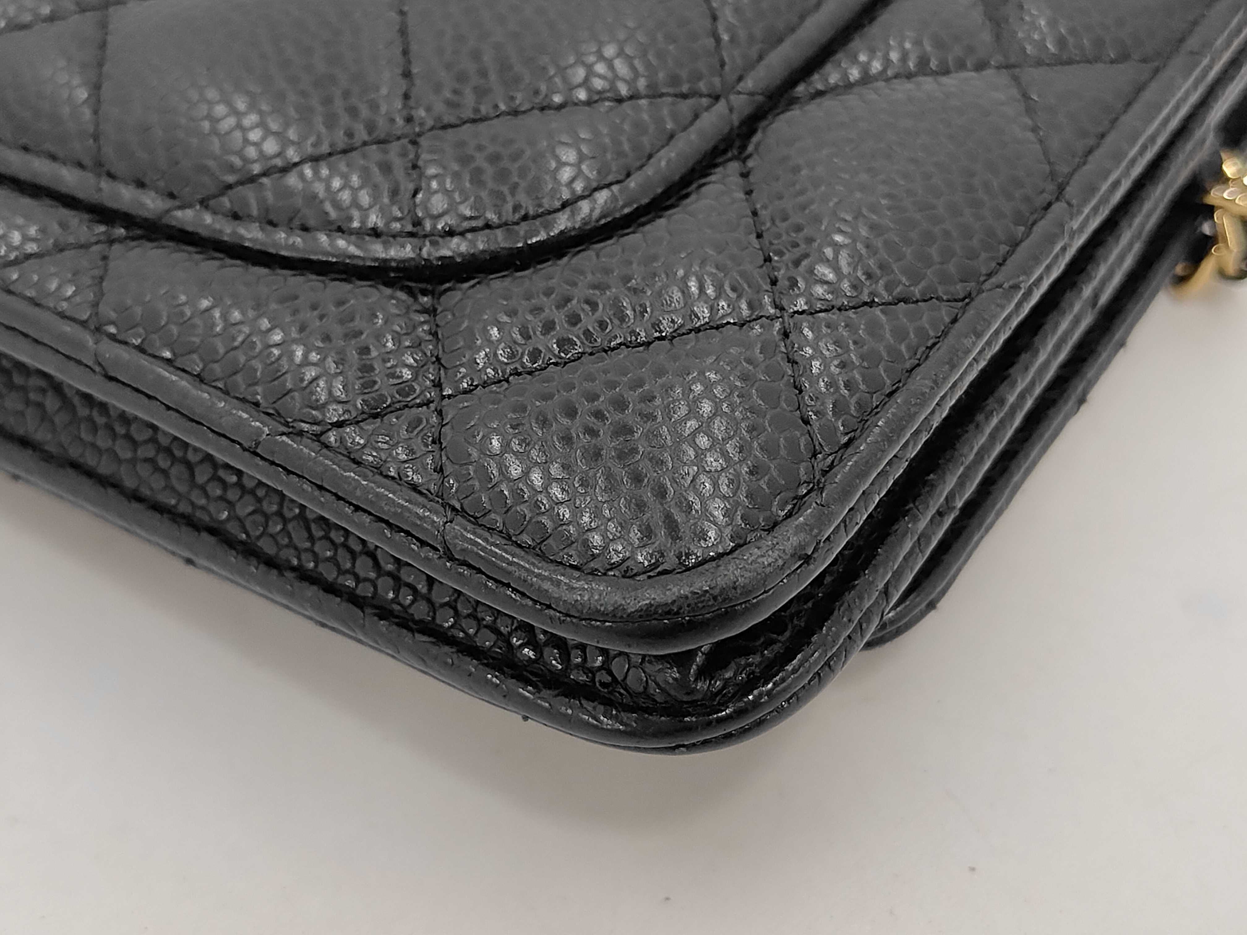 Caviar Chain Wallet Shoulder Bag — view 3