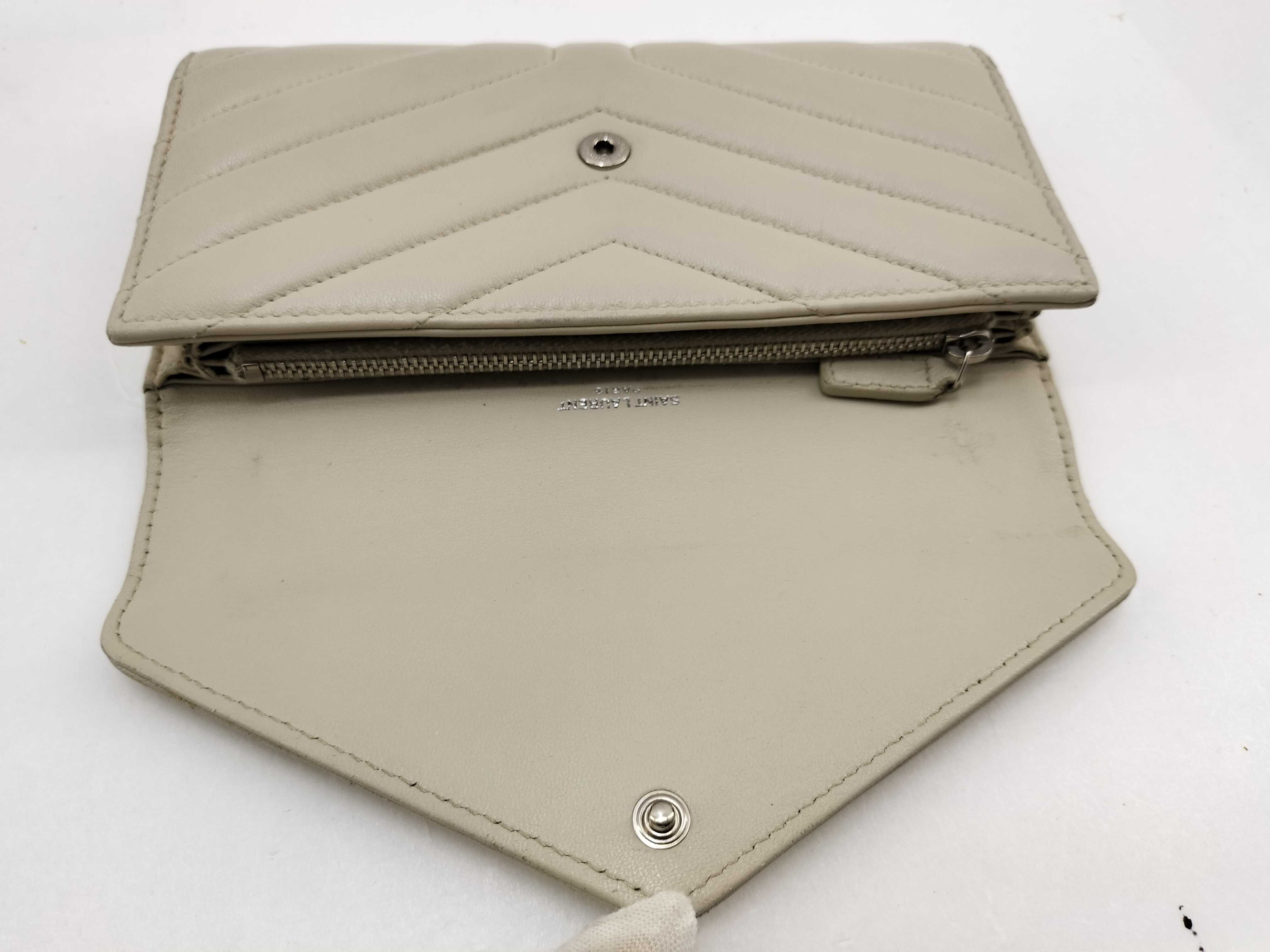 Cassandra Round Zip Long Wallet — view 9