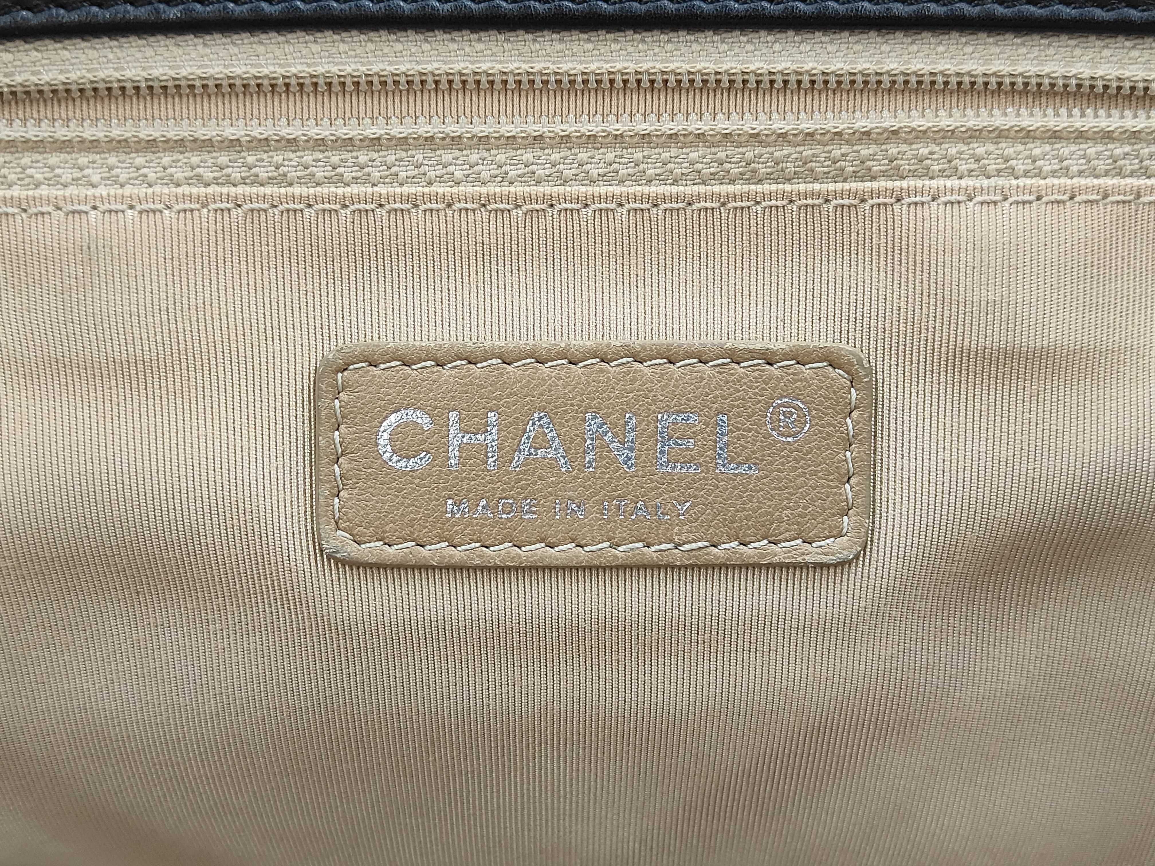 2.55 Patent Black Shoulder Bag — view 11