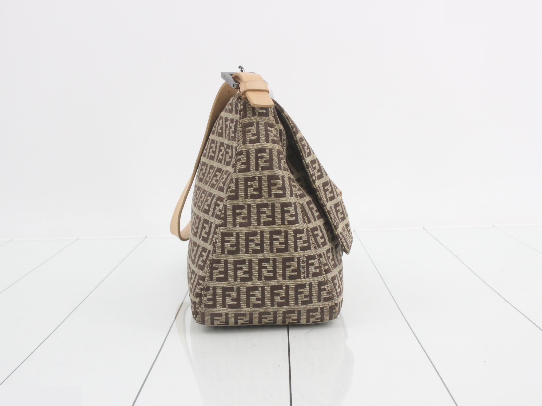 ZUCCA Mamma Bucket Shoulder Bag — view 4
