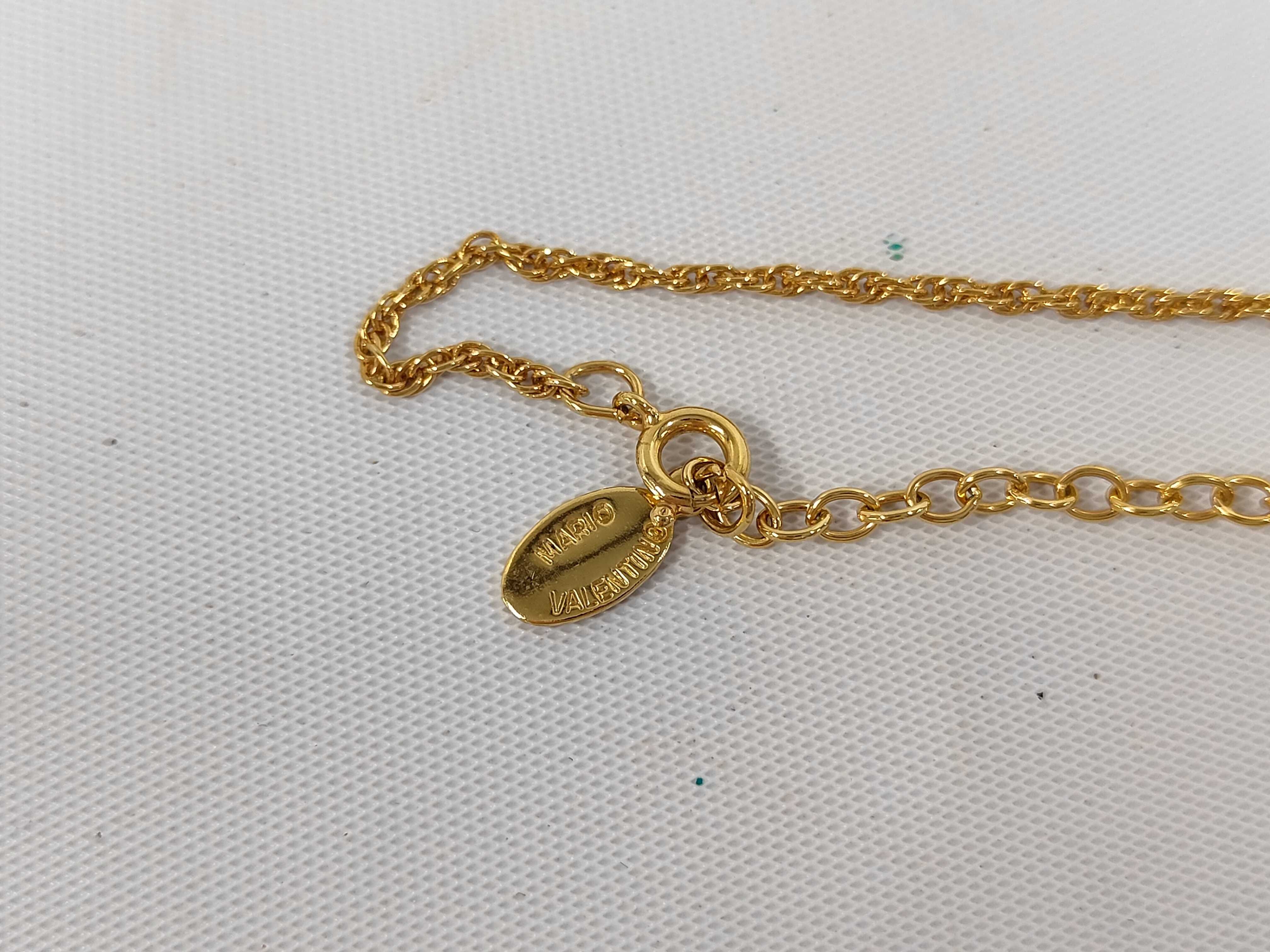 necklace — view 4
