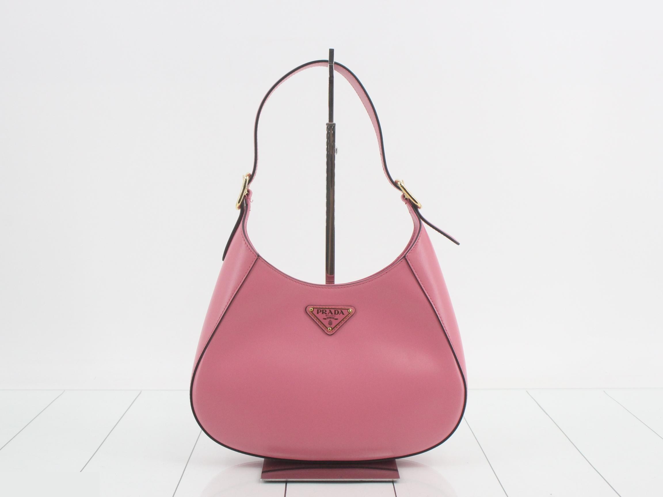 Cleo Leather Triangle Plate One-Shoulder Bag, Pink