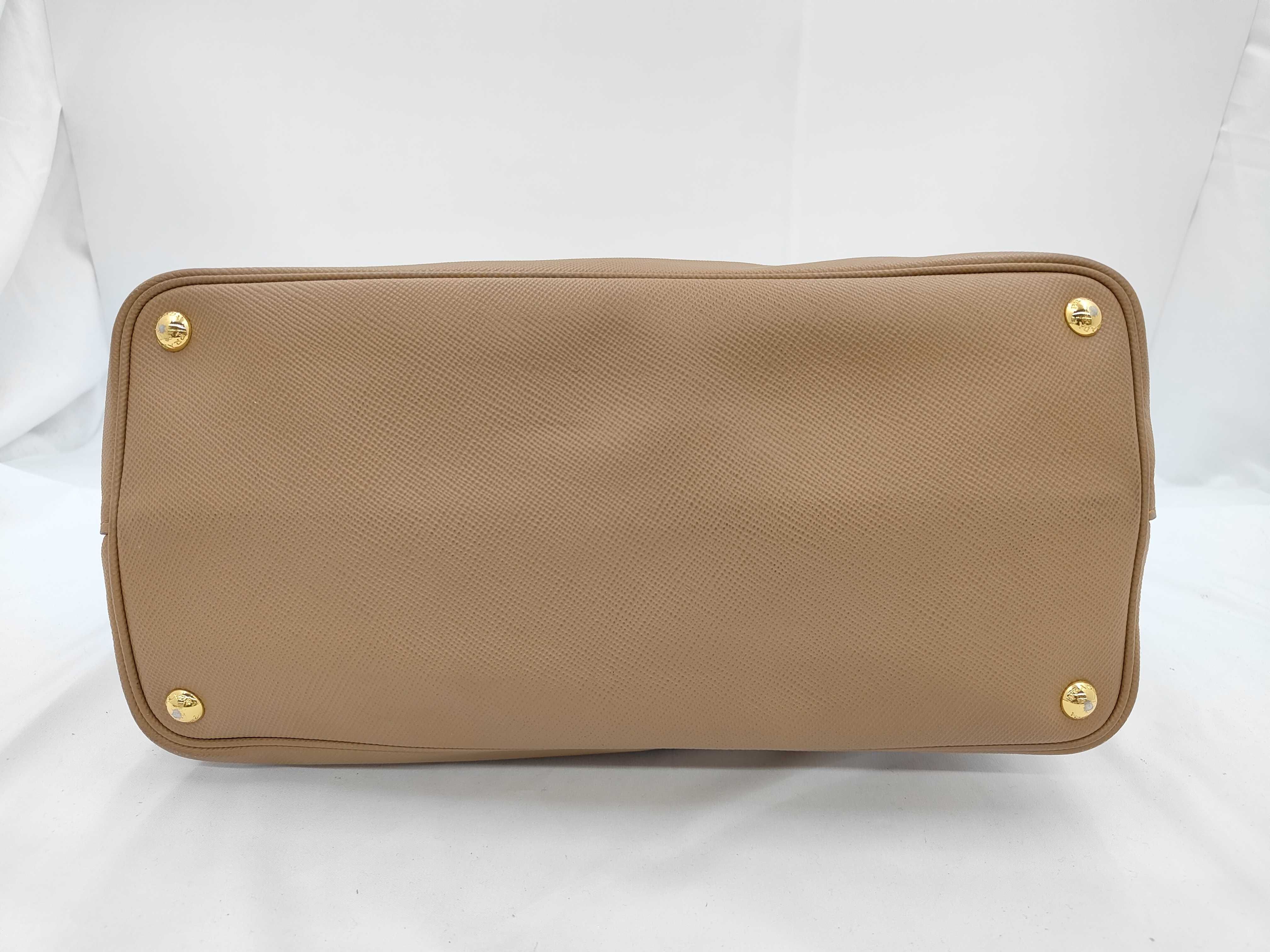 Saffiano Double Medium Tote Bag — view 5