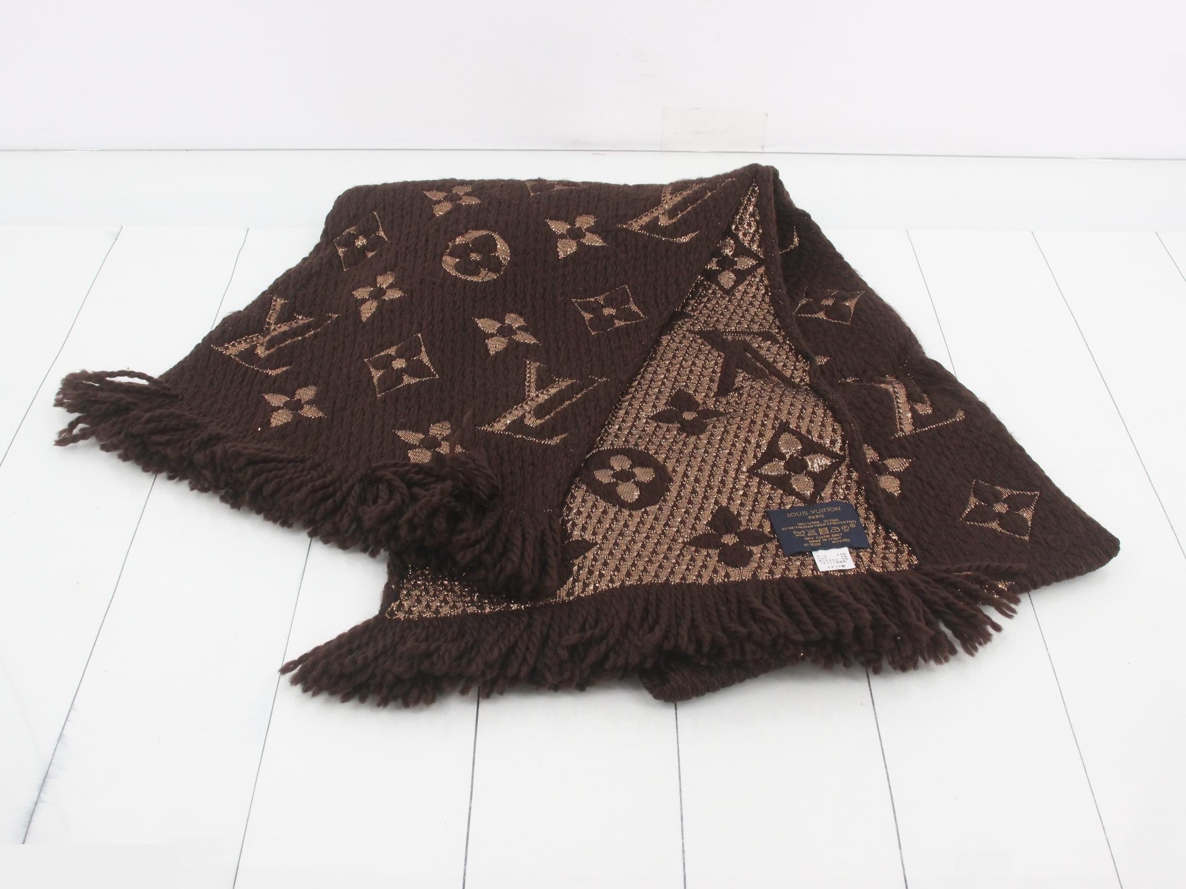 Monogram Echarpe Logo Mania, with tag, brown. — view 2