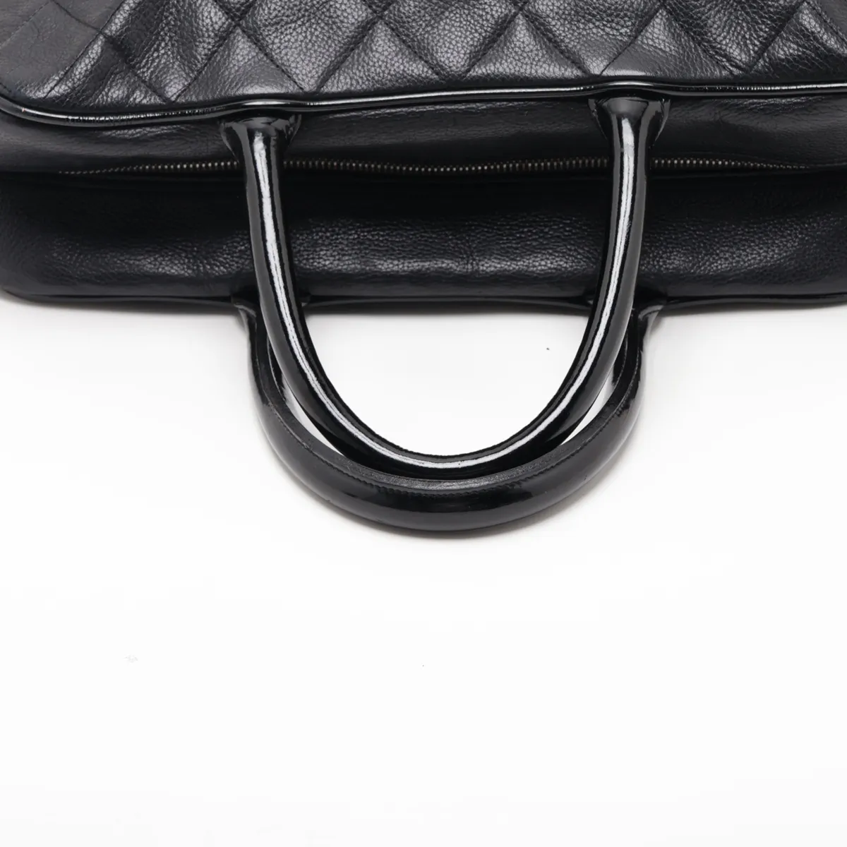 Matelassé Caviar Skin Handbag Bowling Bag Black Silver Hardware 6214393 Series 6 — view 5