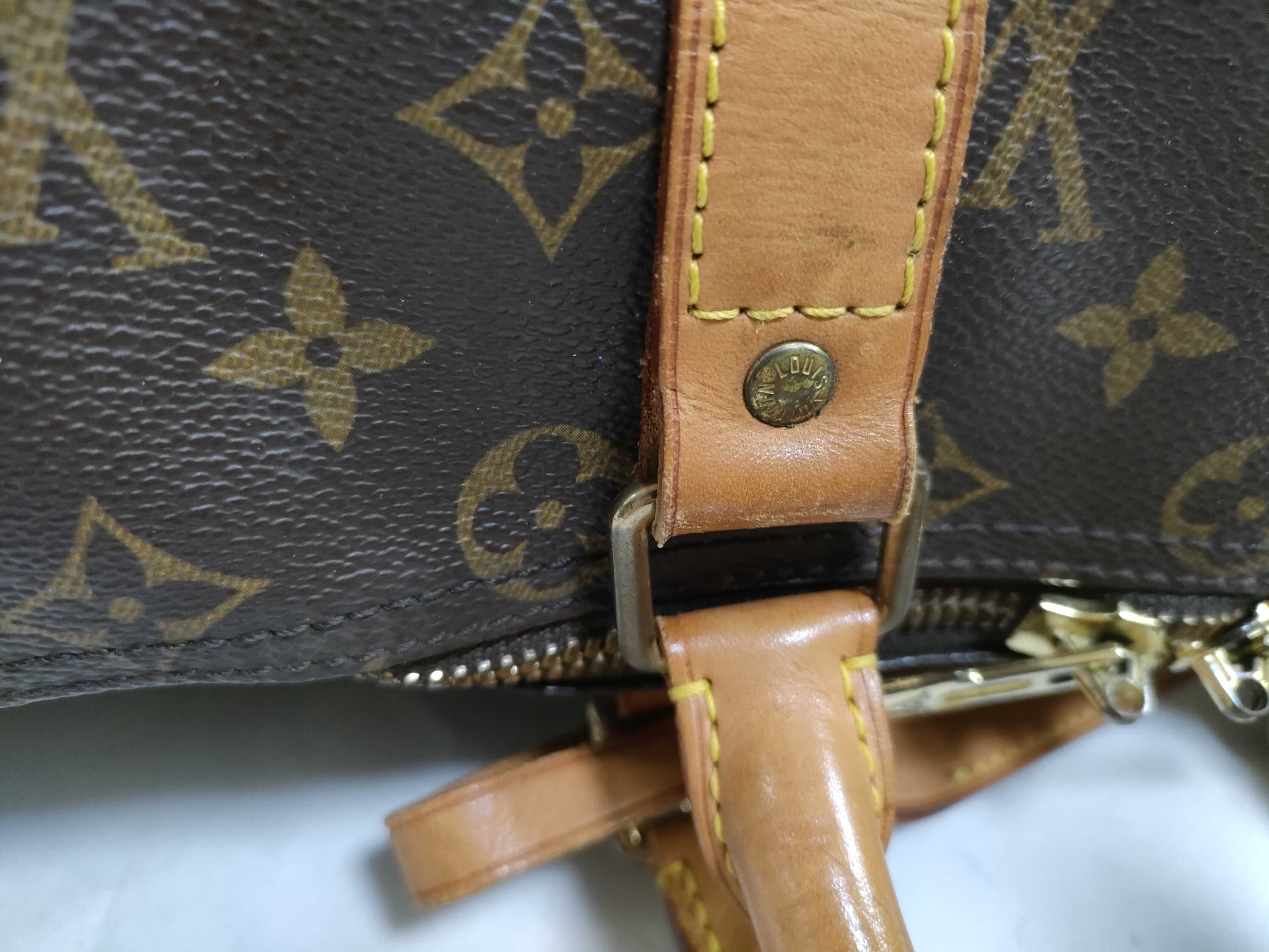 Monogram PH - Monogram Canvas Keepall Bandouillere Handbag Brown M Boston Bag — view 5