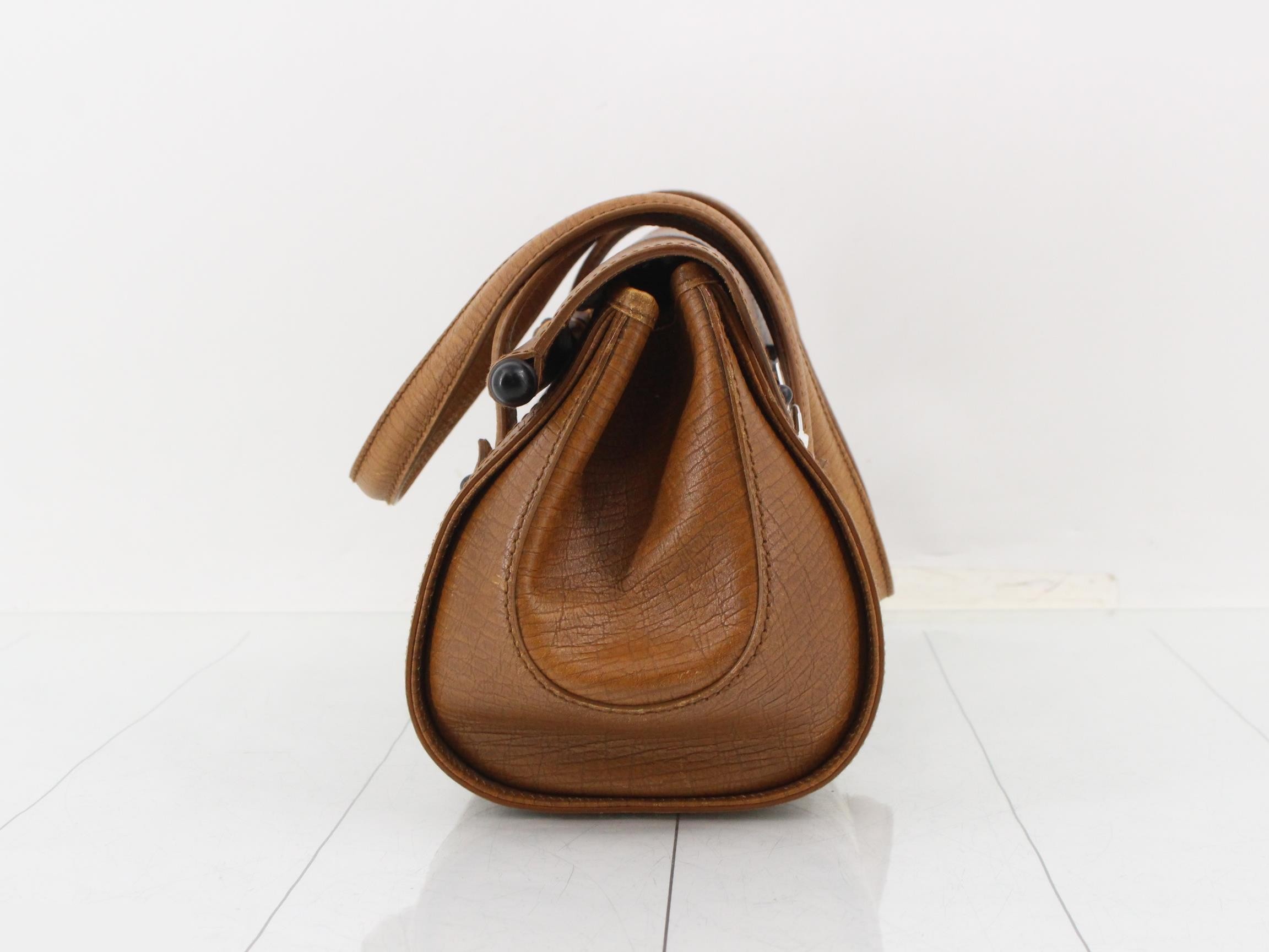 GG Canvas Bamboo Shoulder Bag — view 3