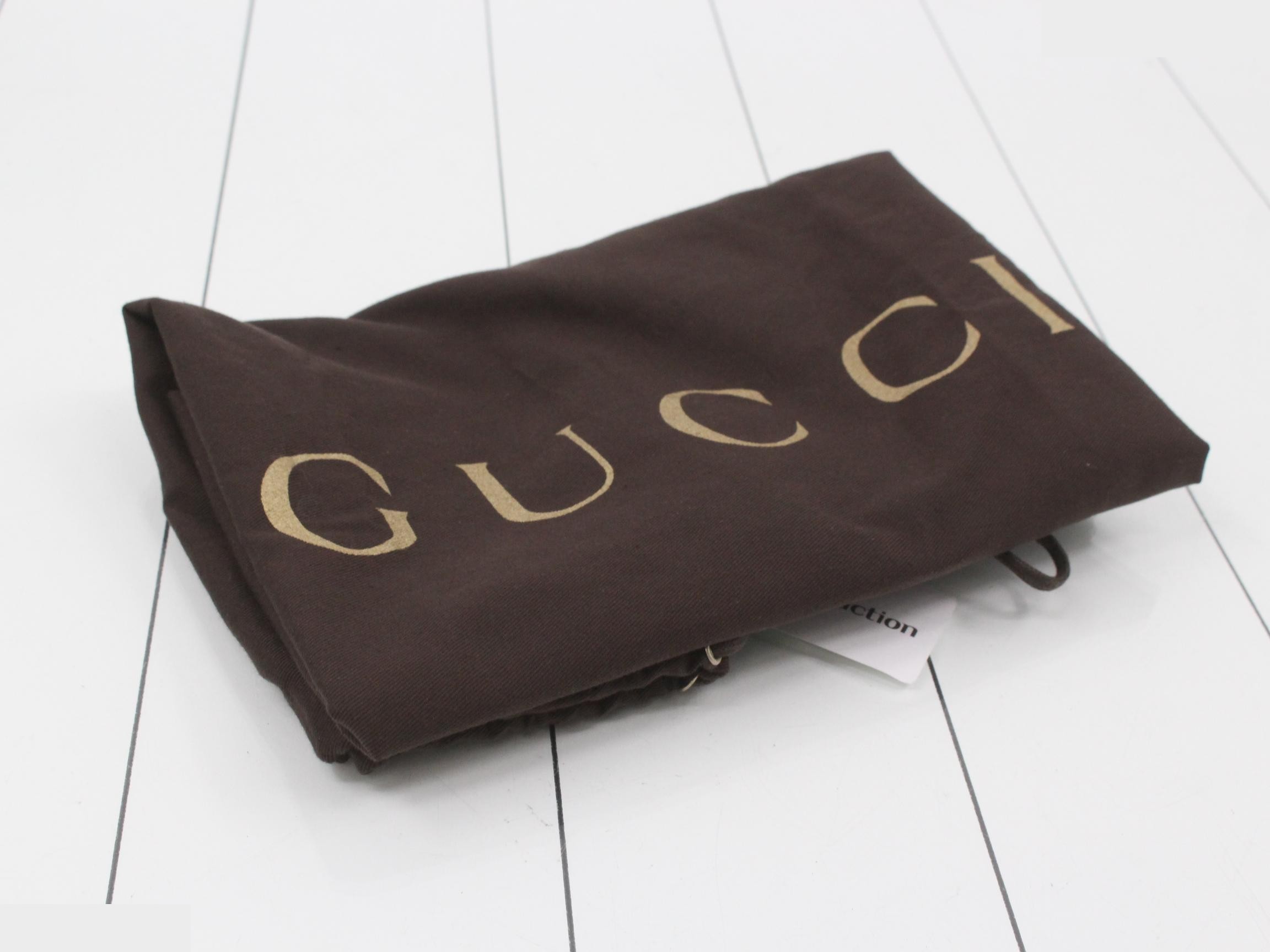 Black leather one-shoulder bag — view 7